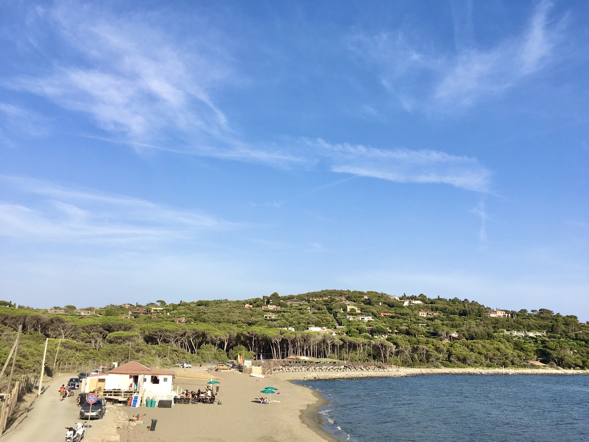 Surf Lessons in isola del giglio photo 3