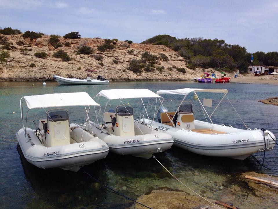Catamaran Cruise in Portinatx photo 4