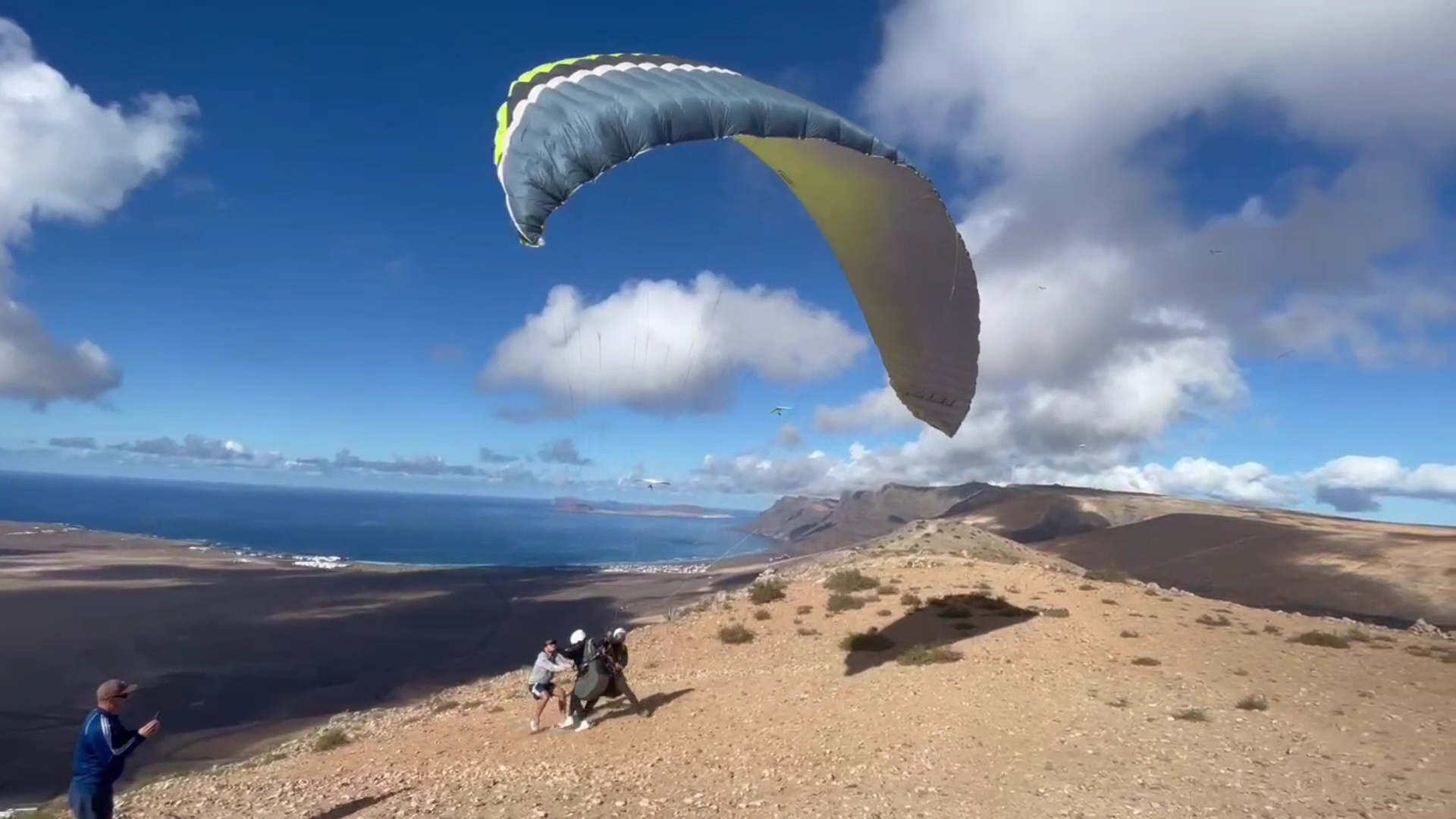 Parasailing CT photo 3