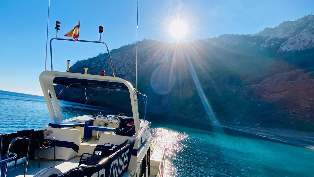 Sunset Cruise in Playa de Muro photo 5