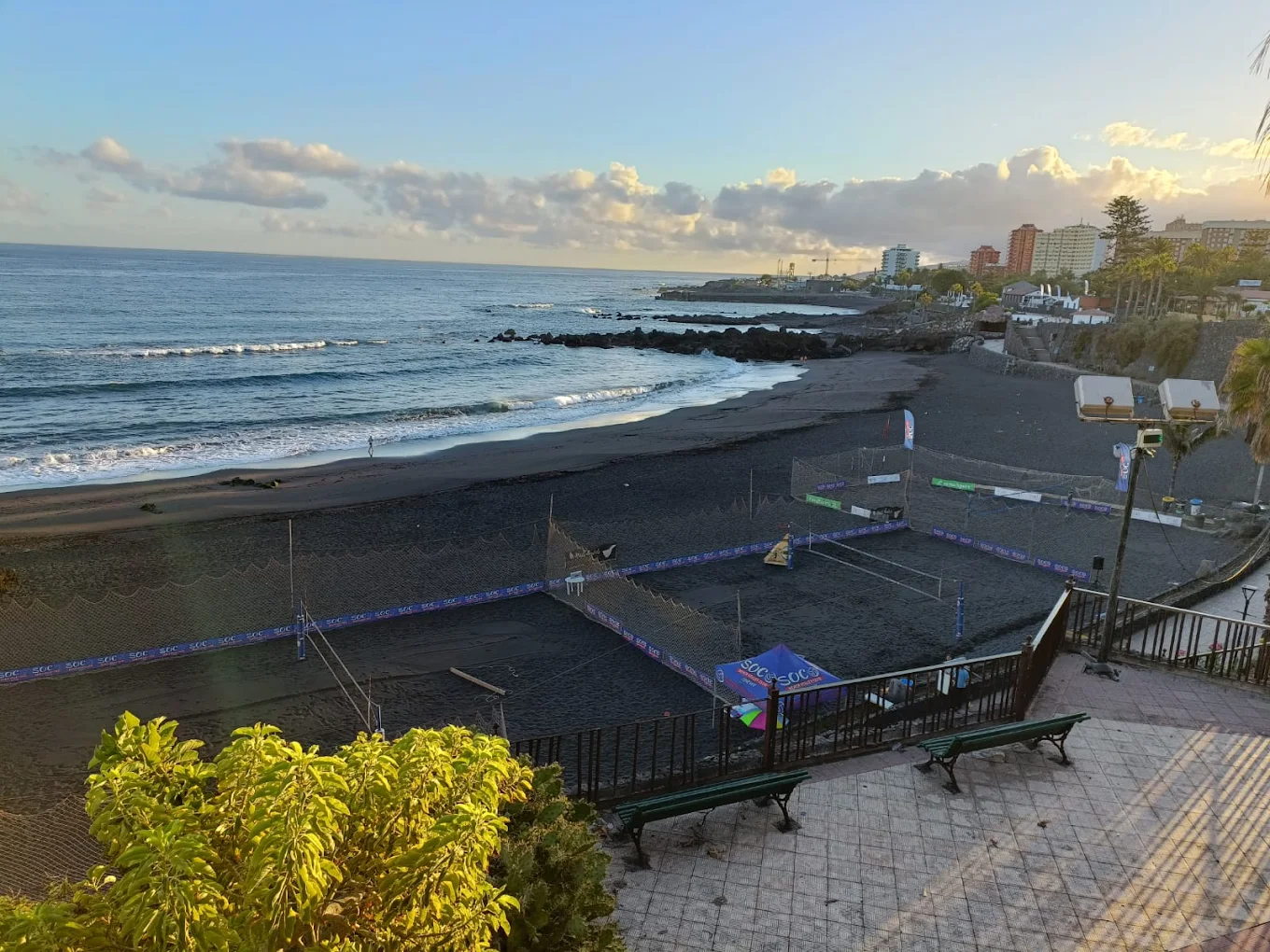 Beach Club & Bali Beds in Puerto de la Cruz photo 5