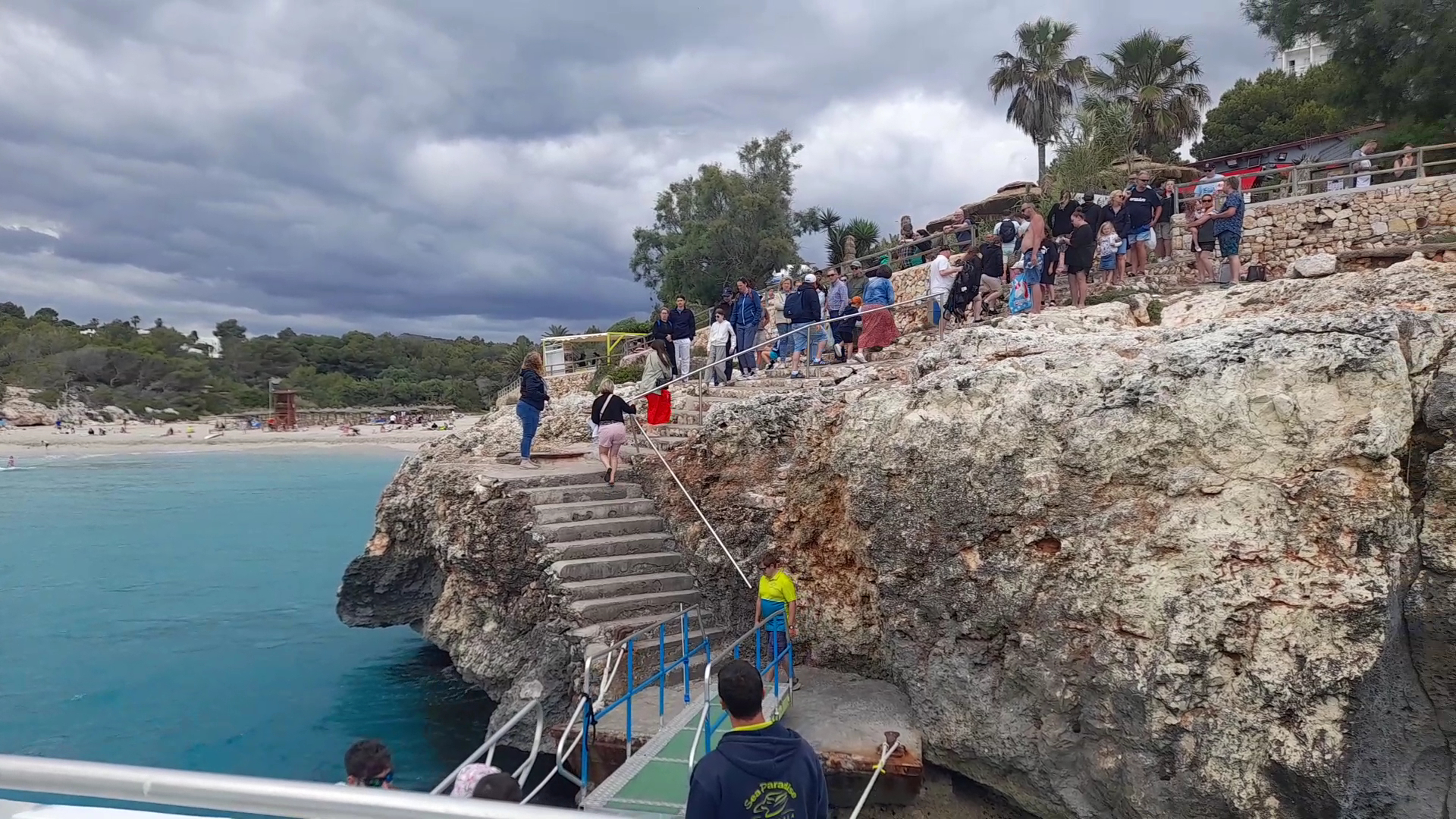 Helicopter Tours in Porto Cristo photo 2