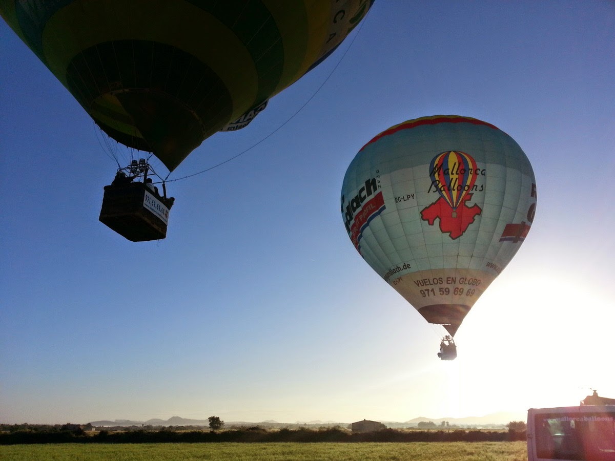 Hot Air Balloon in Cala Bona photo 1