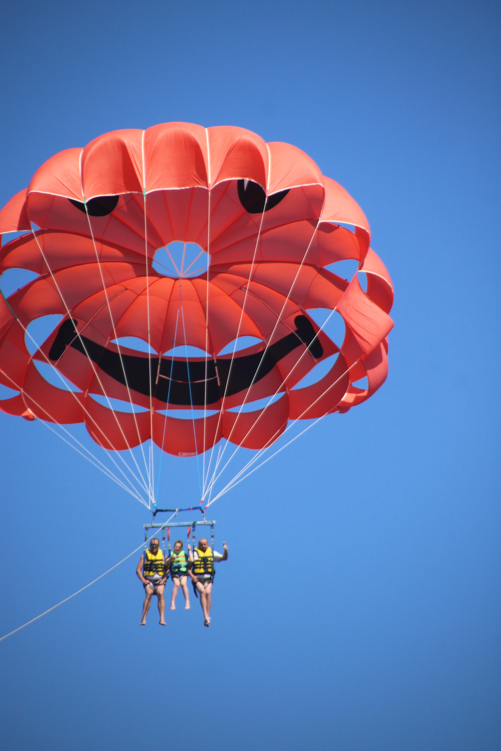 Parasailing PB photo 1