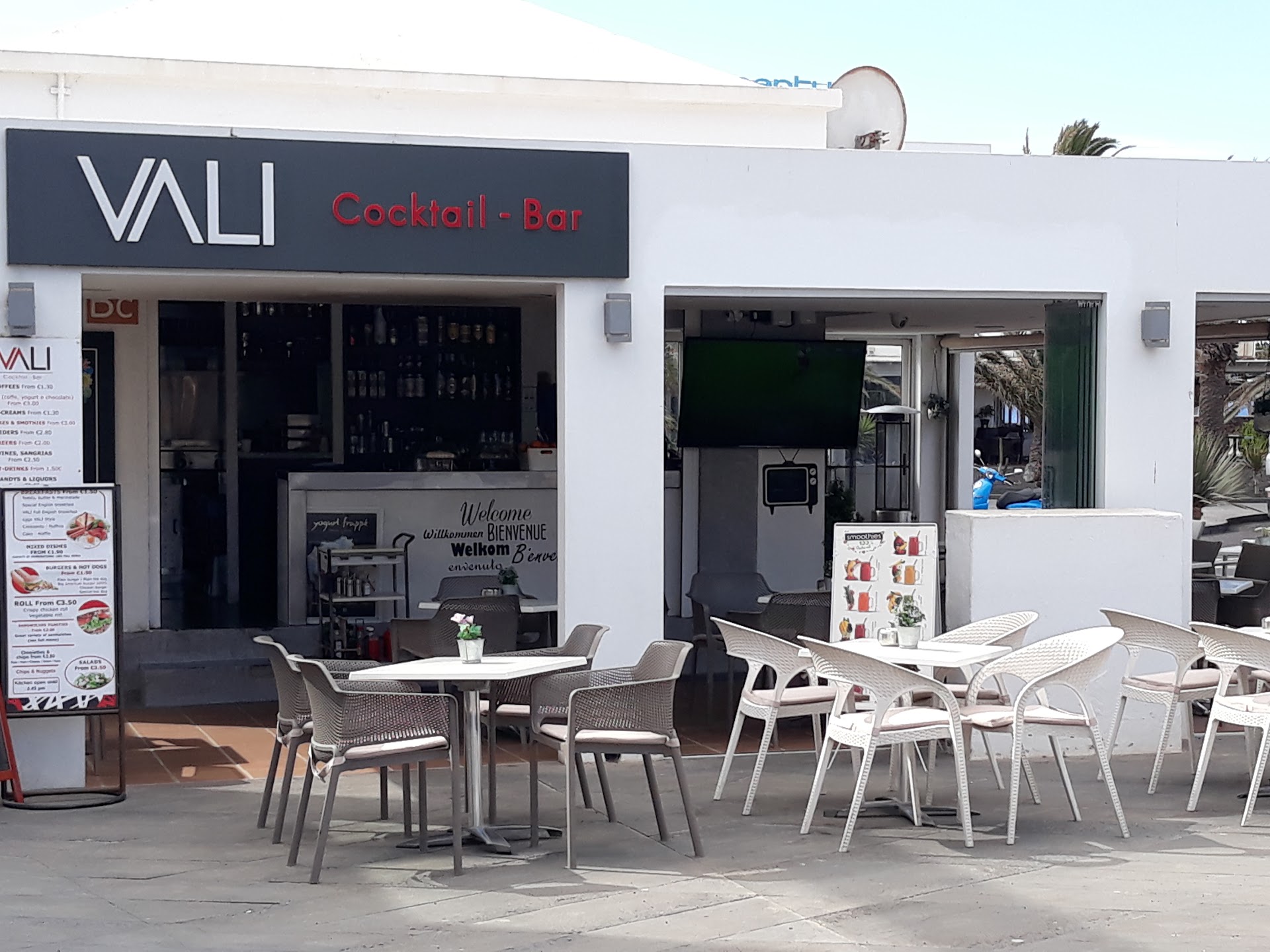 Vali