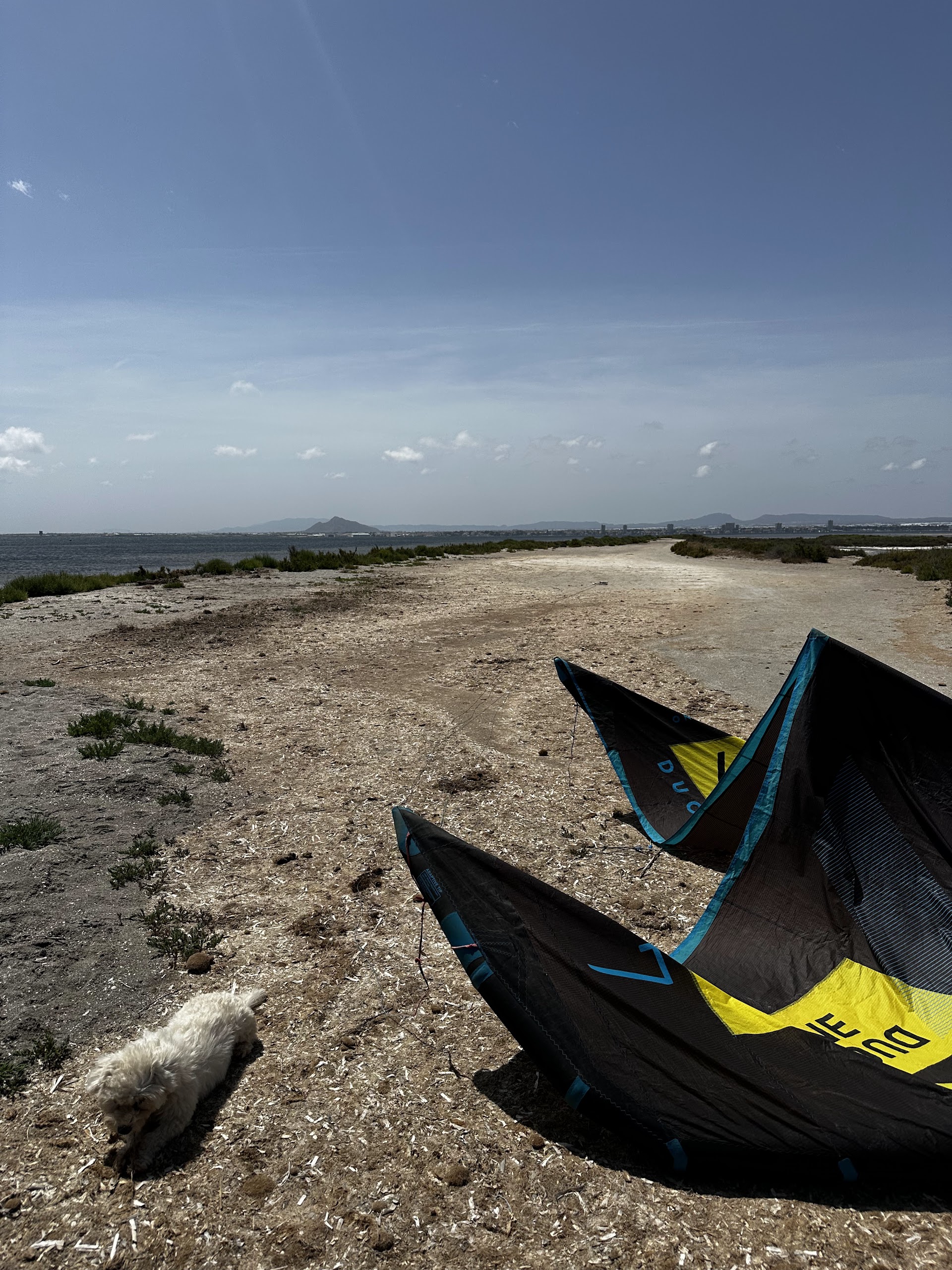Kitesurfing in Cala Macarella photo 2