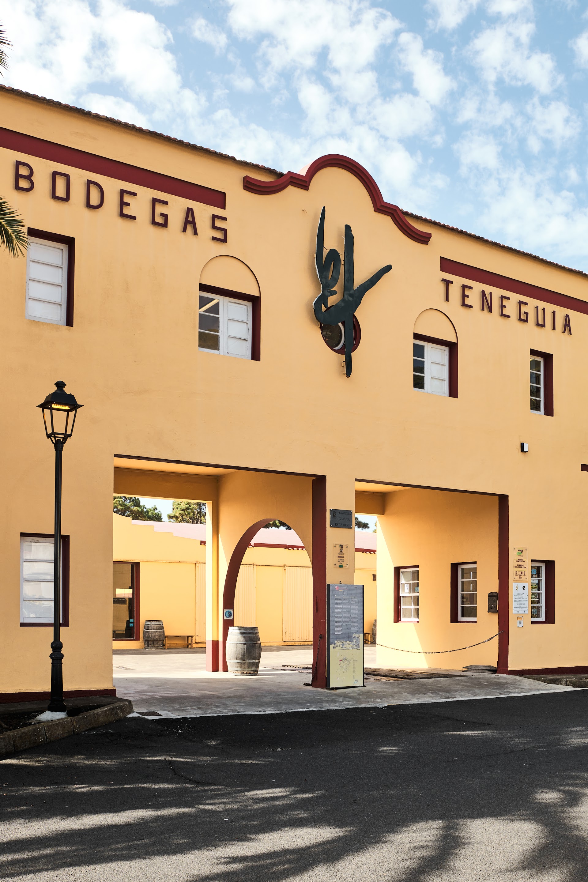 Llanovid S. C. L. Bodegas Teneguía
