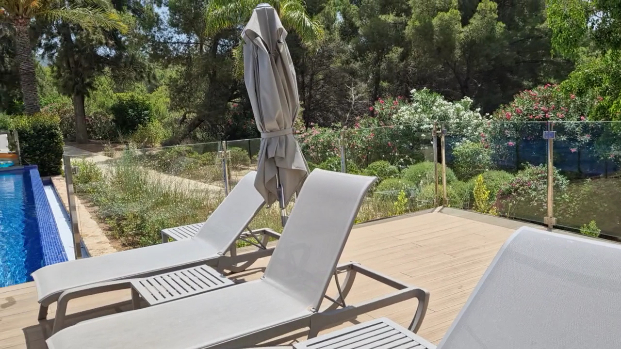 Surf Lessons in Cala Tarida photo 5