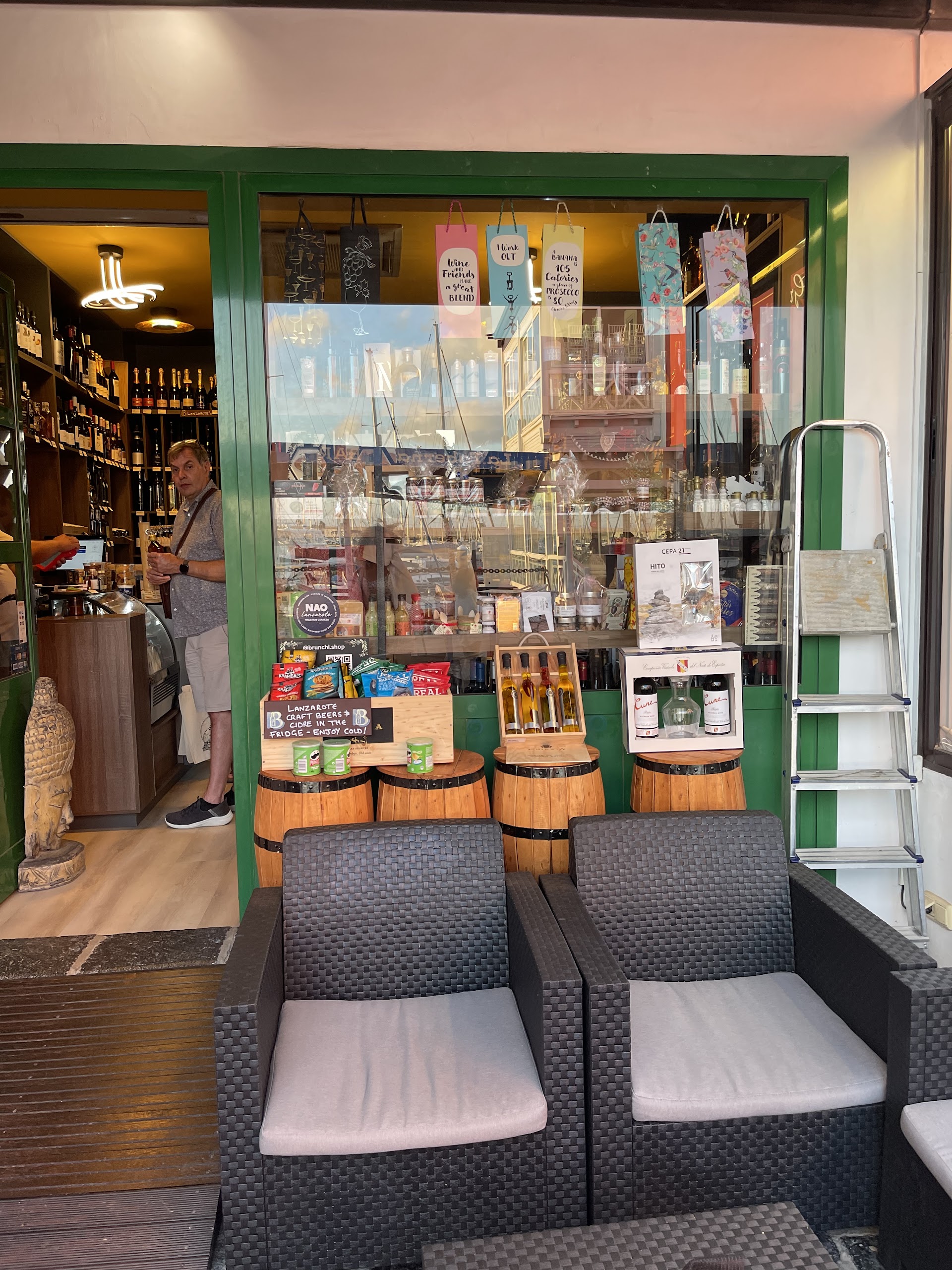 Brunchi Lanzarote Gifts & Wine