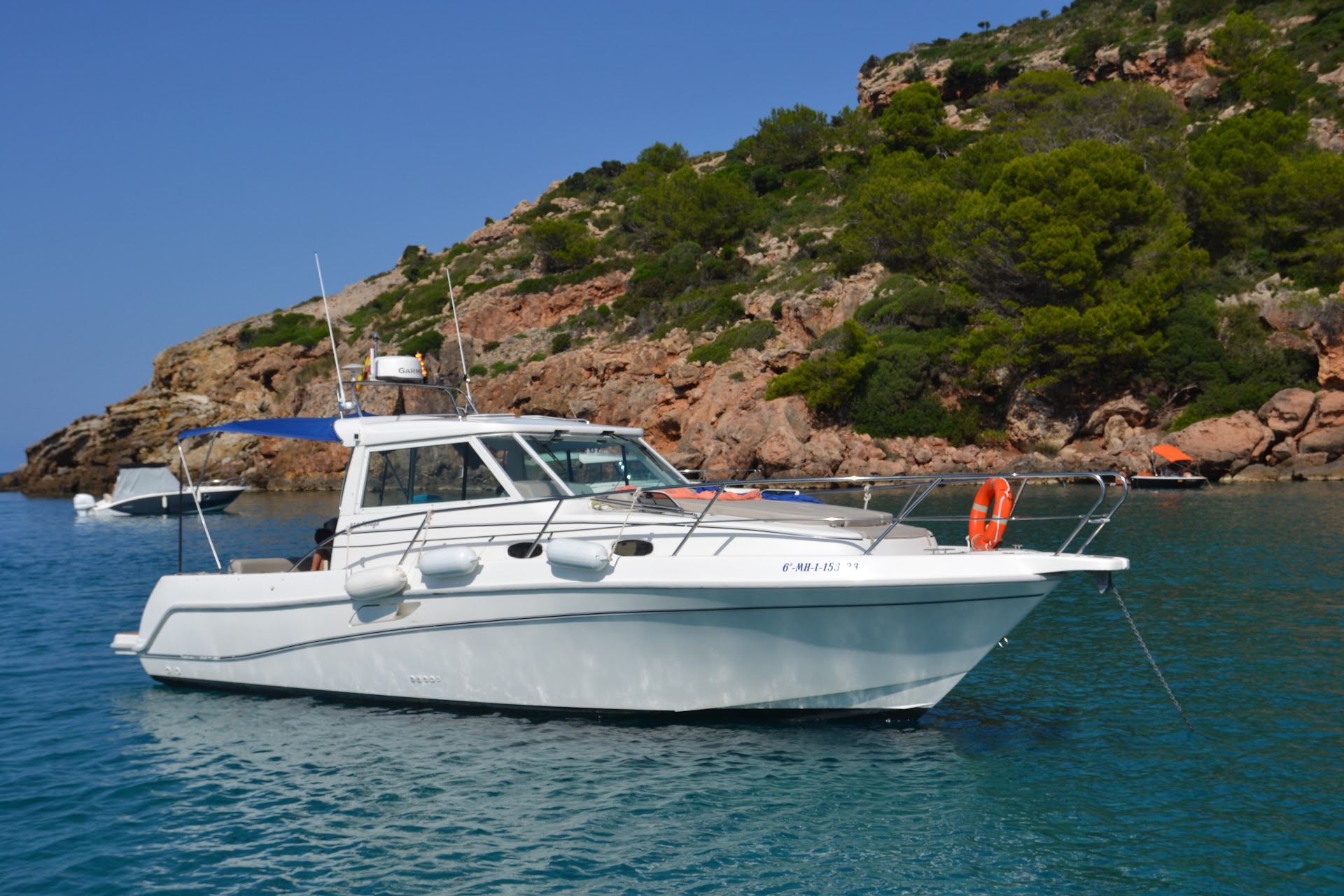Fishing Charter in Cala Macarella photo 3