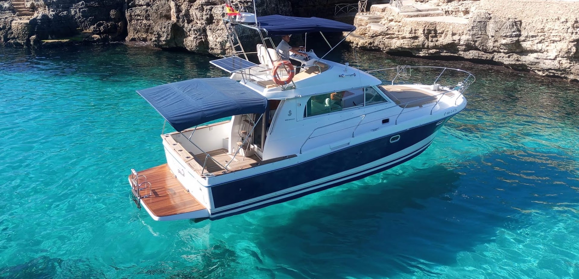 Fishing Charter in Cala Macarella photo 5
