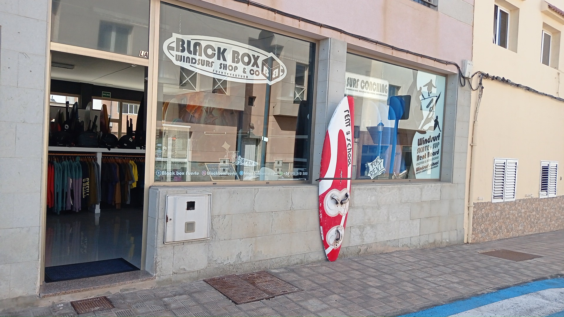 Black Box Windsurf