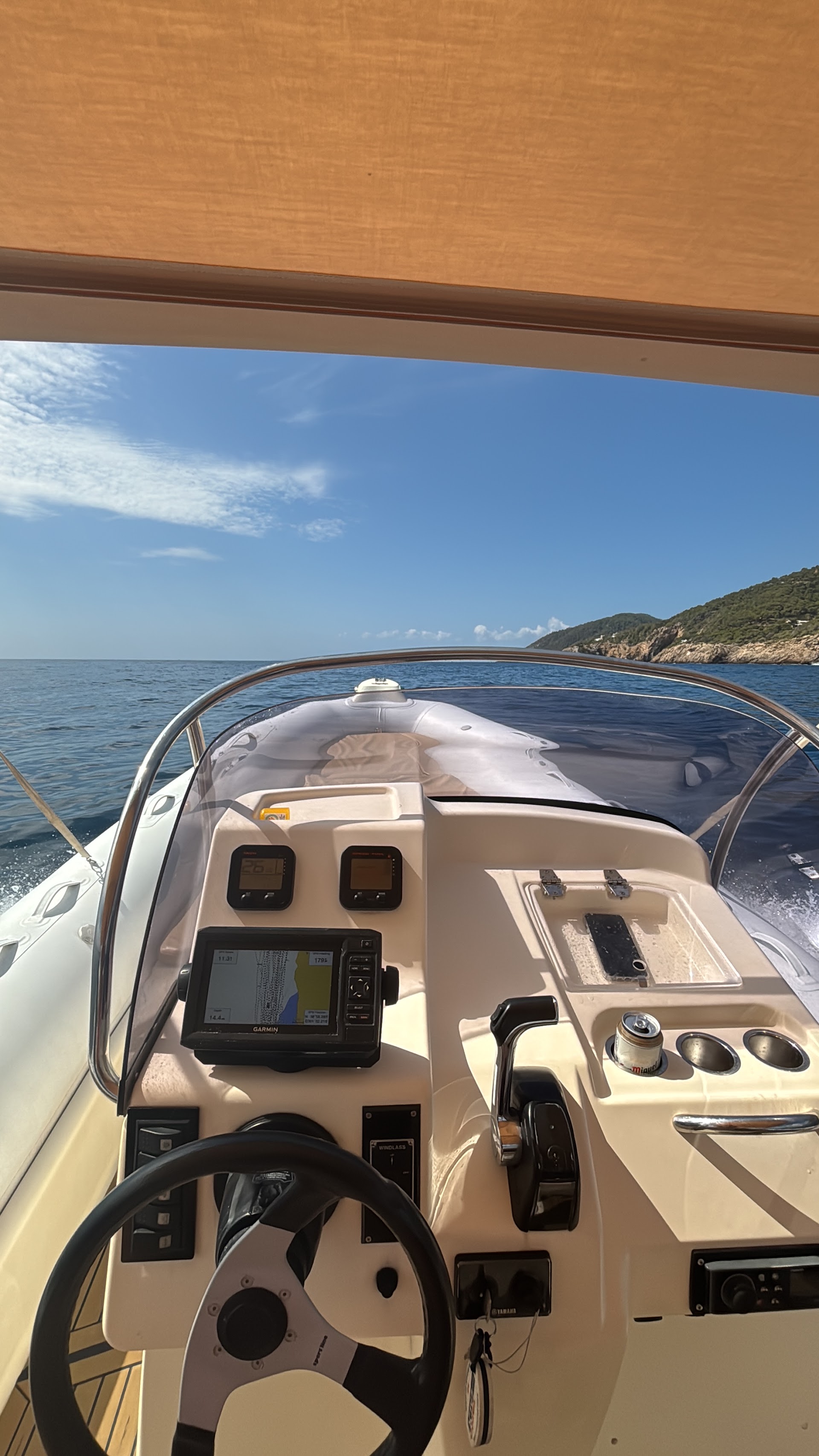 Parasailing in Cala Llenya photo 4