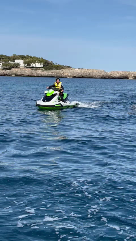 Jetski Rental in Cala San Vicente photo 3