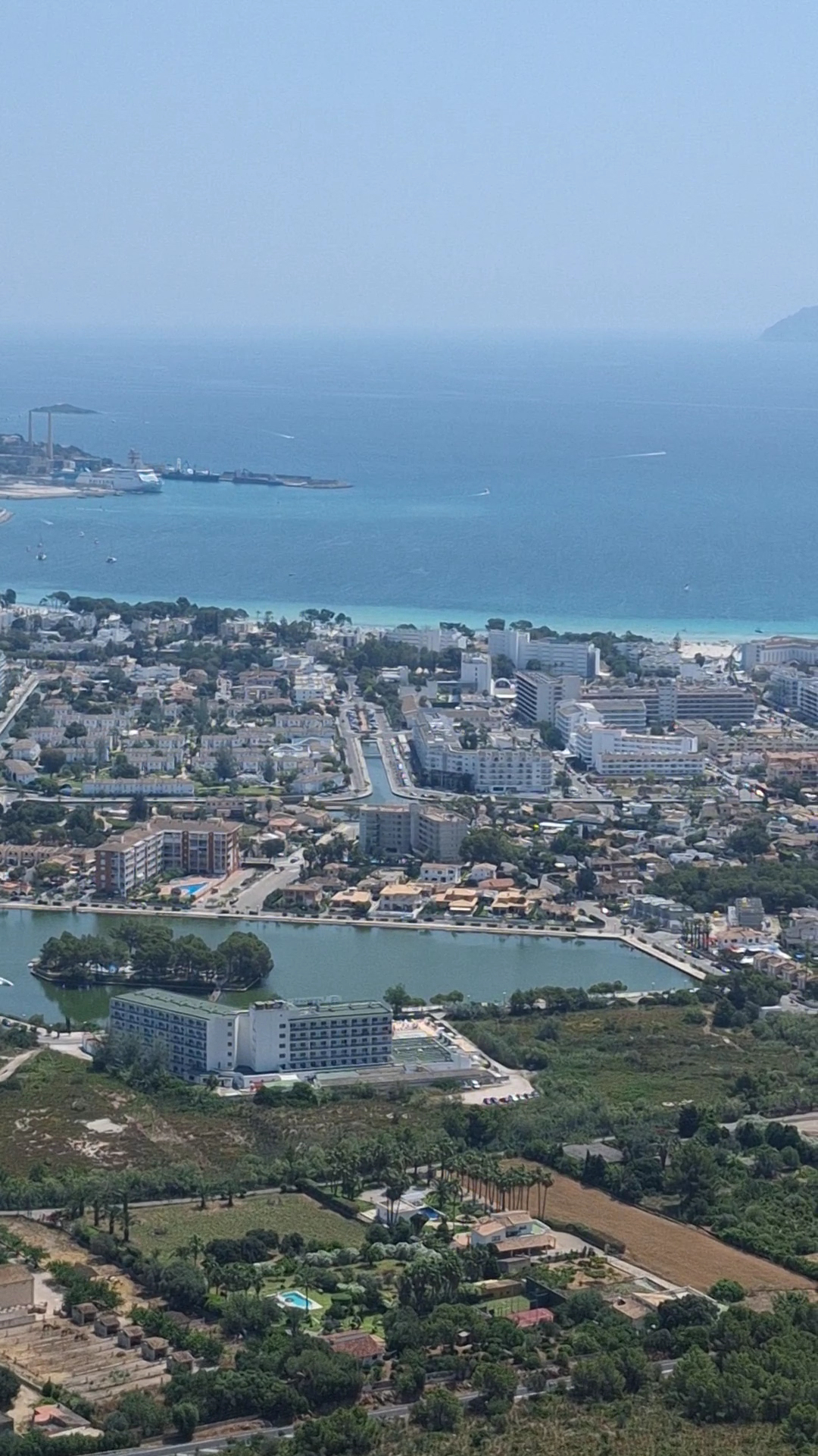 Paragliding in Alcúdia photo 3