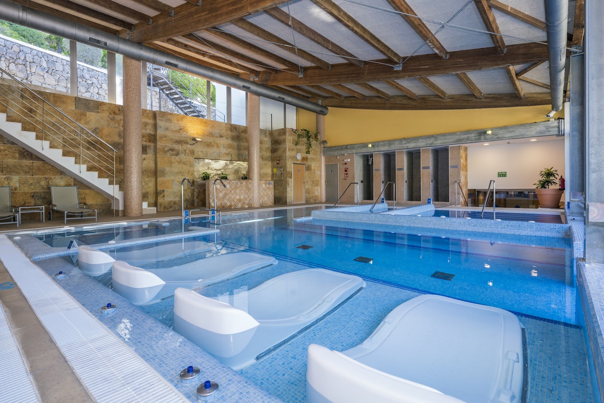 Yoga & Wellness in Cala Galdana photo 1