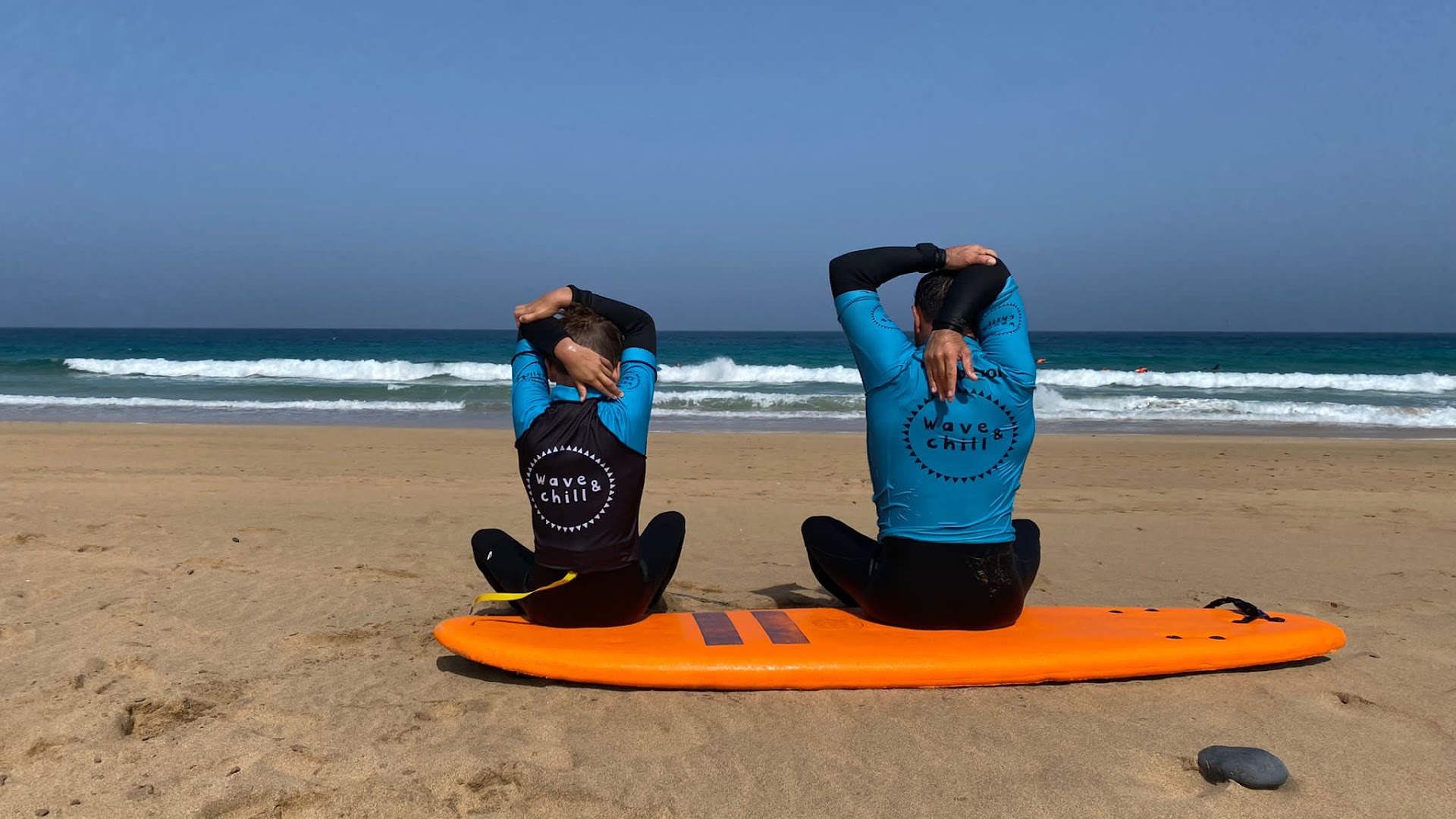 WAVE & CHILL House and Surfschool | Surfcamp | Daily surf lessons El cotillo