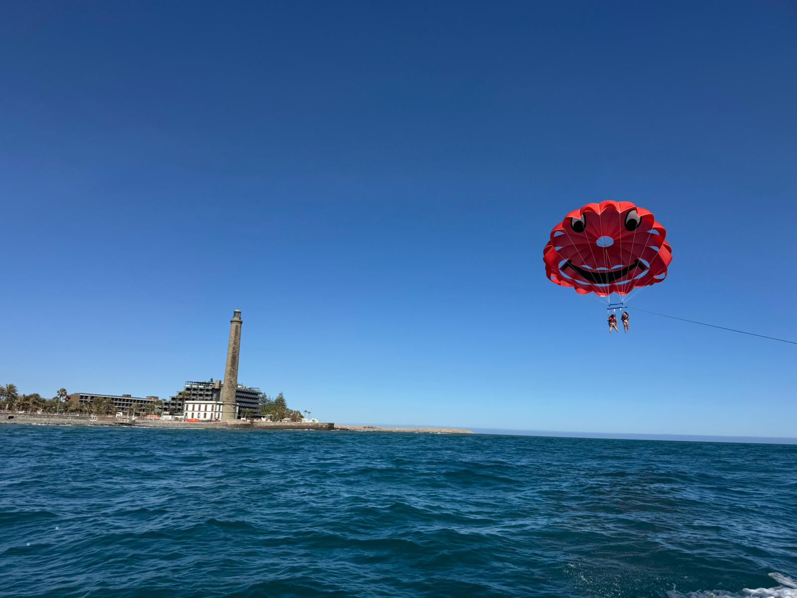 Parasailing Maspalomas.