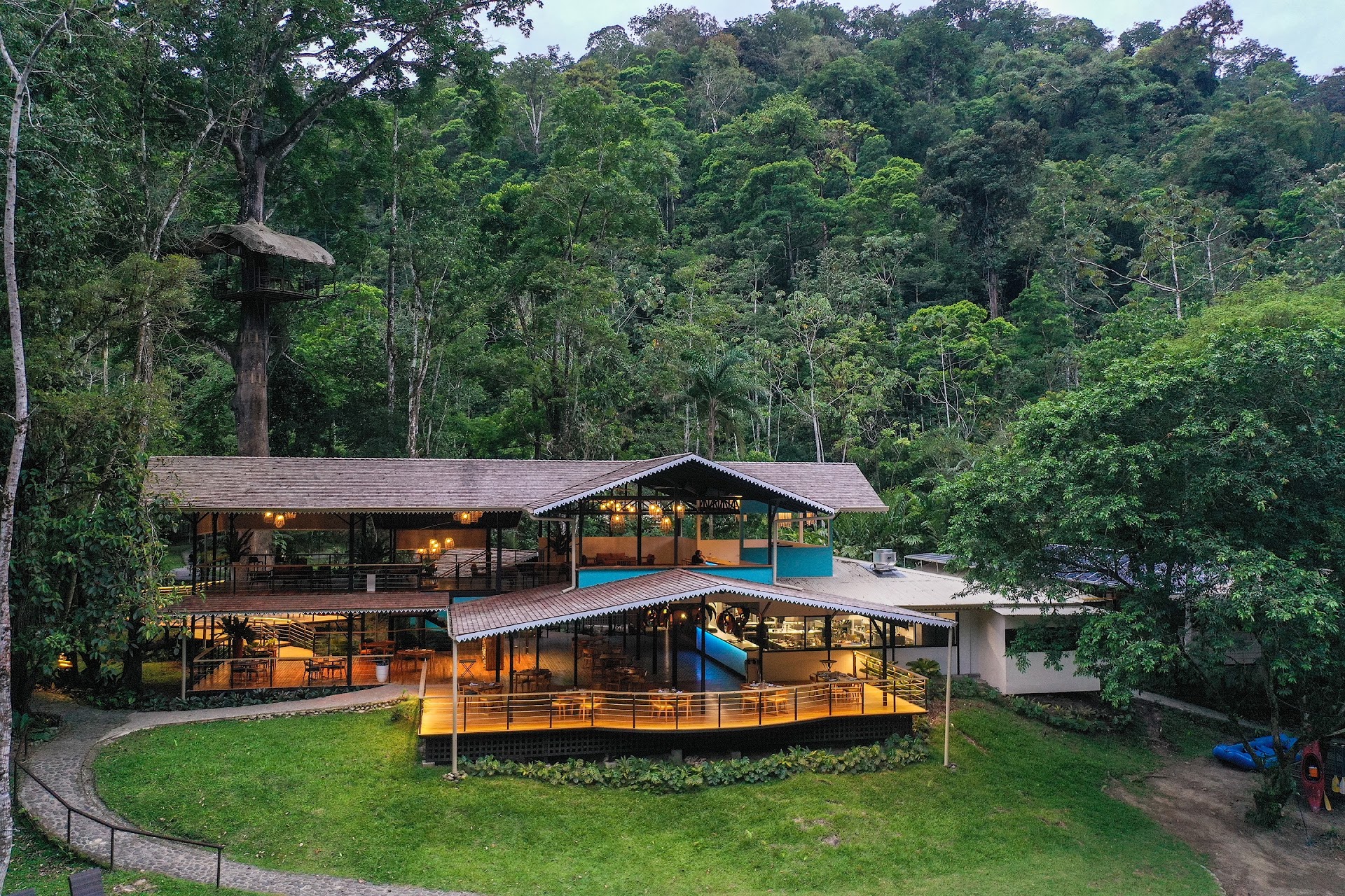 Bodegas Santa Marta Pacuare Lodge