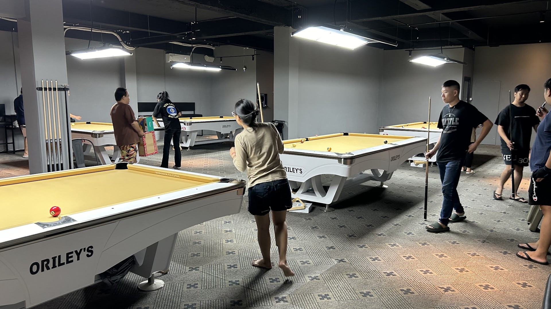 TEN BALL Billiard