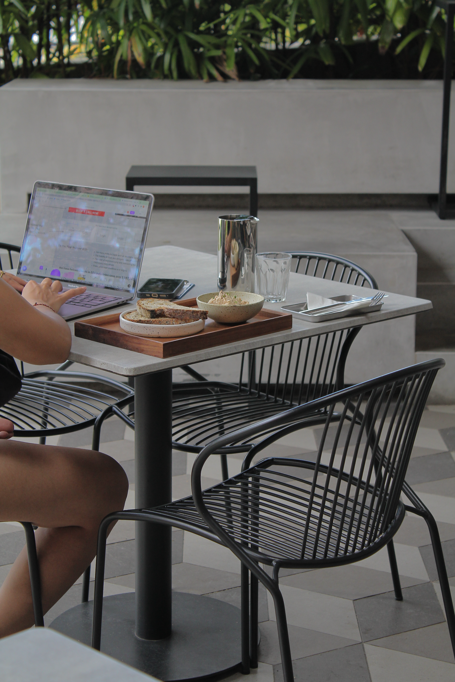 Coffee Shops in Kampung Kapas