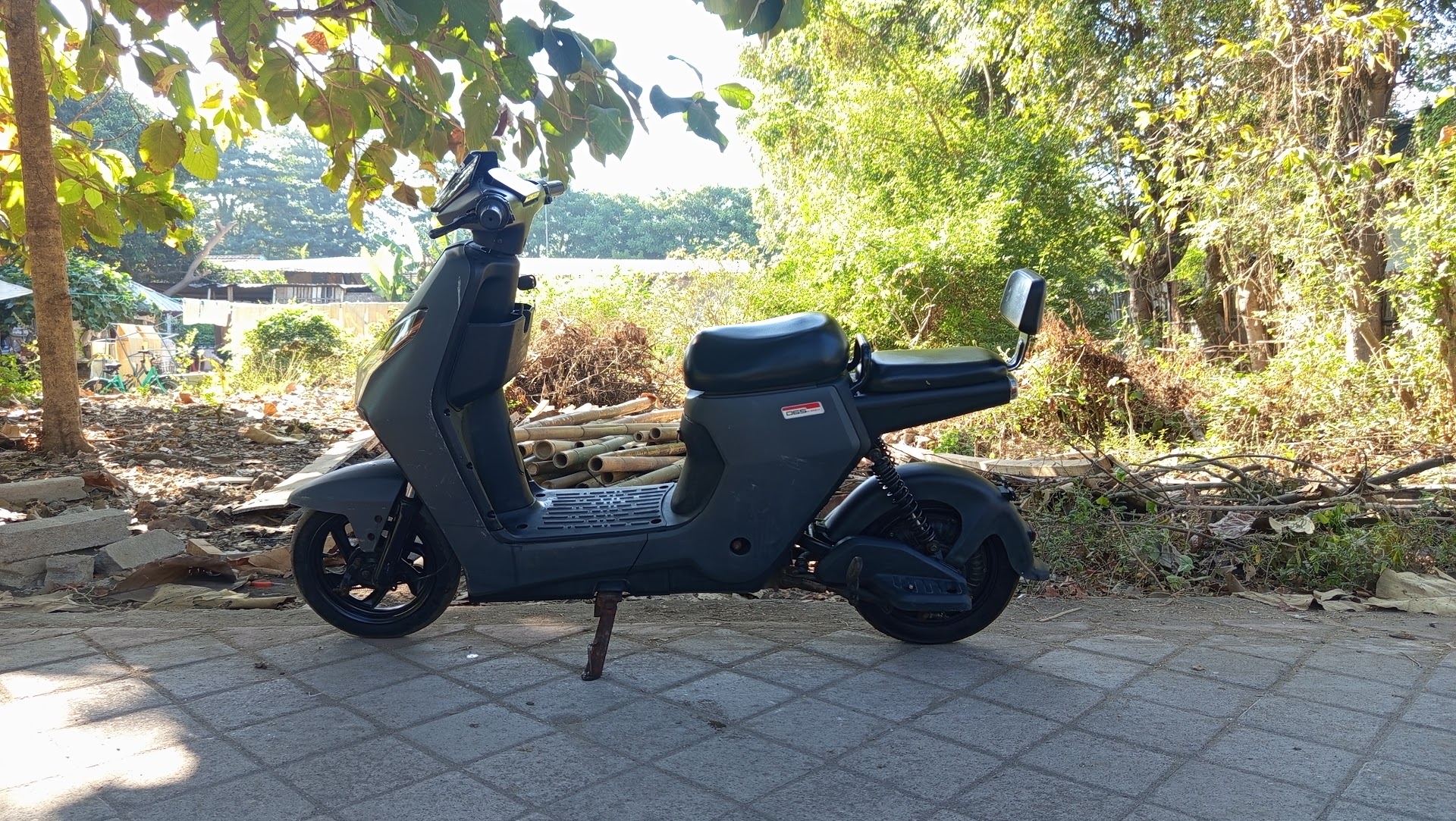 Motorbike Rental in center