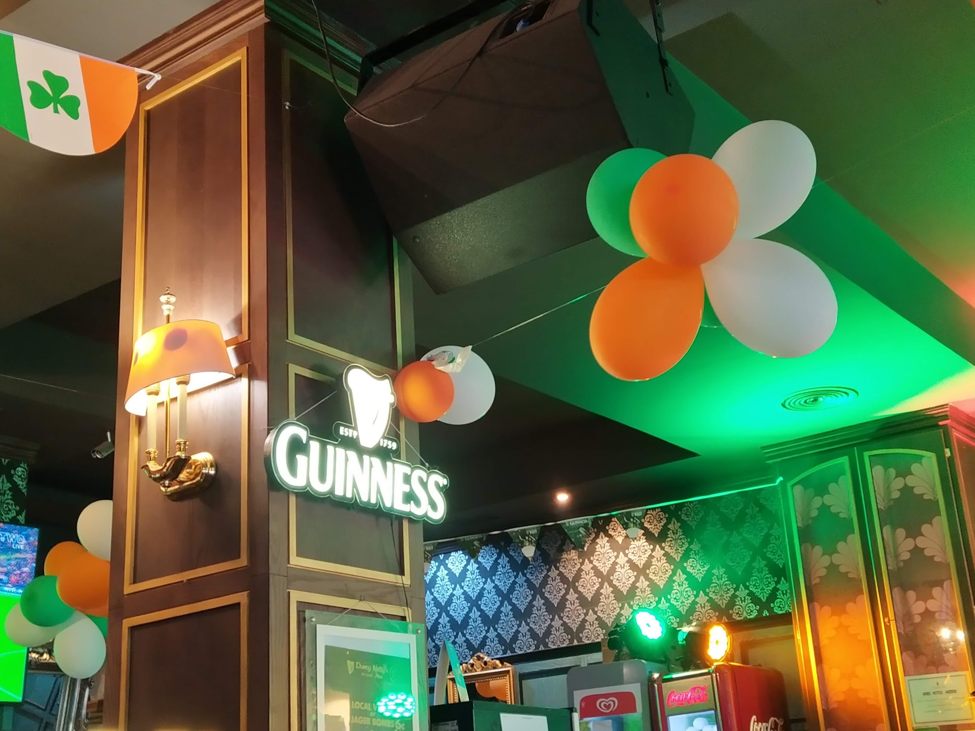 Durty Nelly's