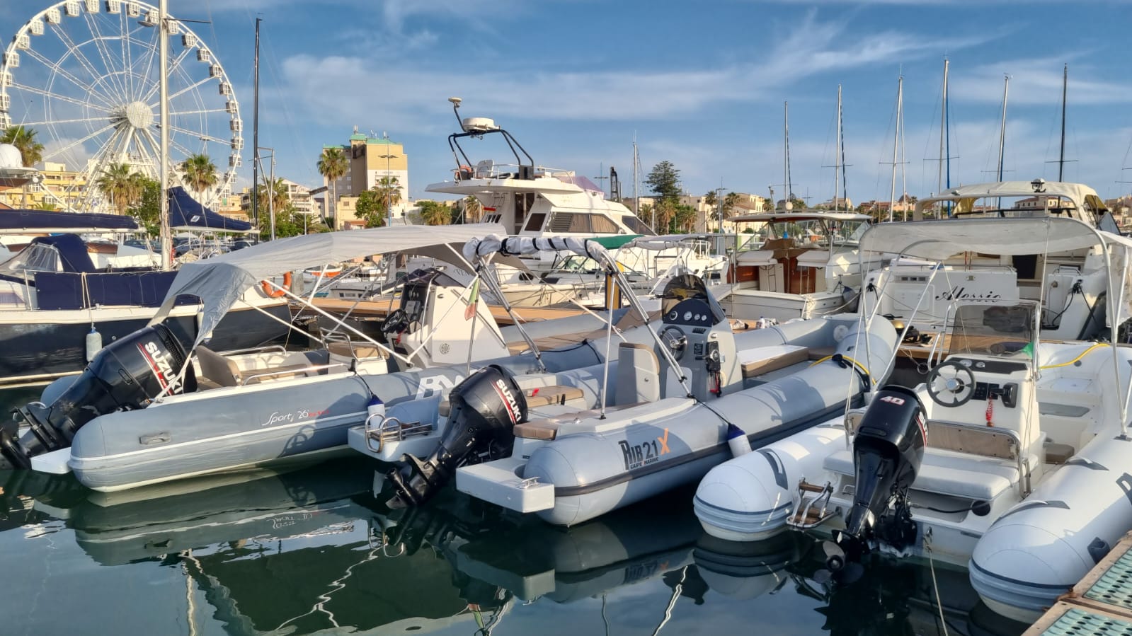 Speed boat rental