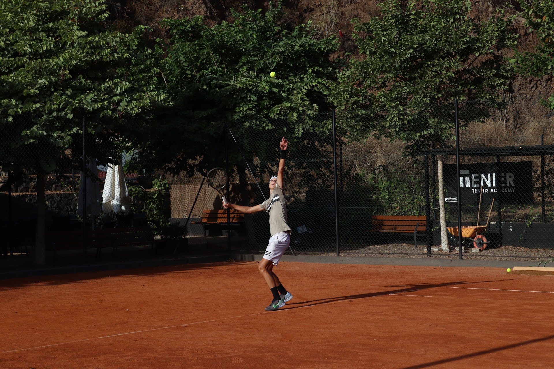 TENIER Tennis Academy