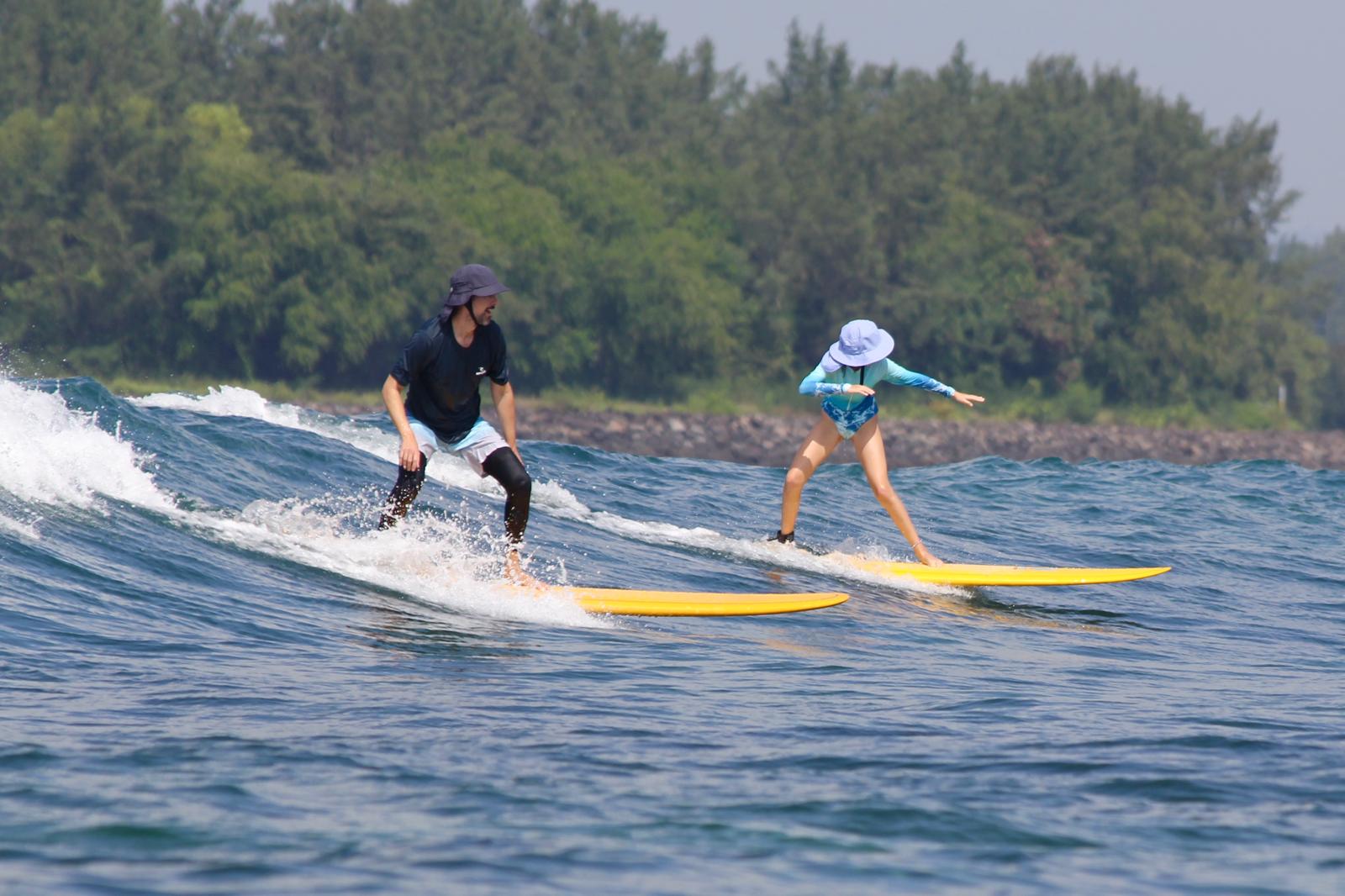 SANUR SURF & kitesurfing School Bali