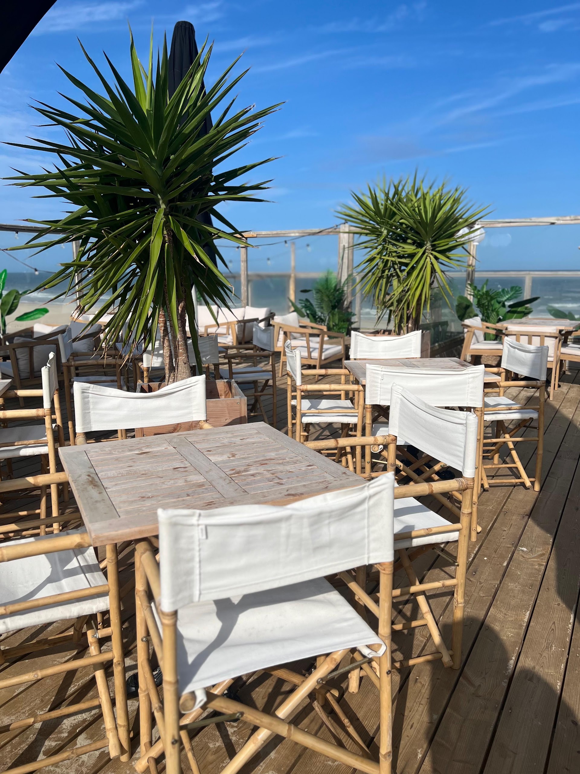 Beach Club & Bali Beds in Den Burg