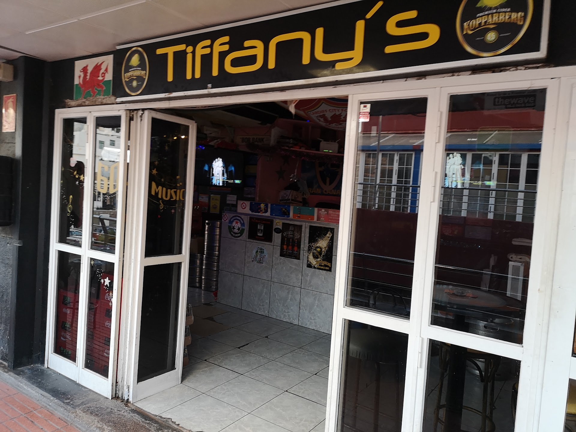 Tiffany's Bar