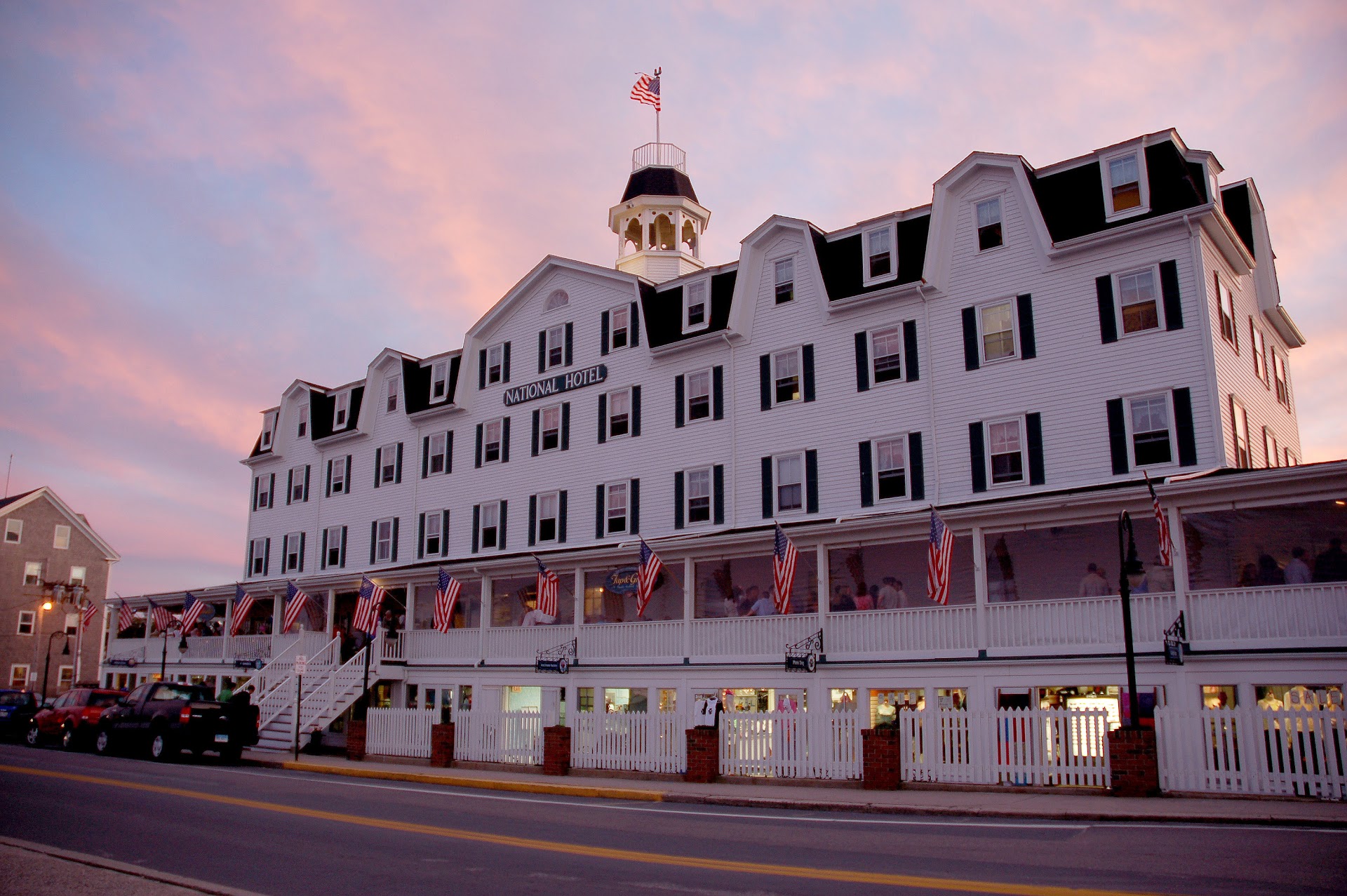 National Hotel