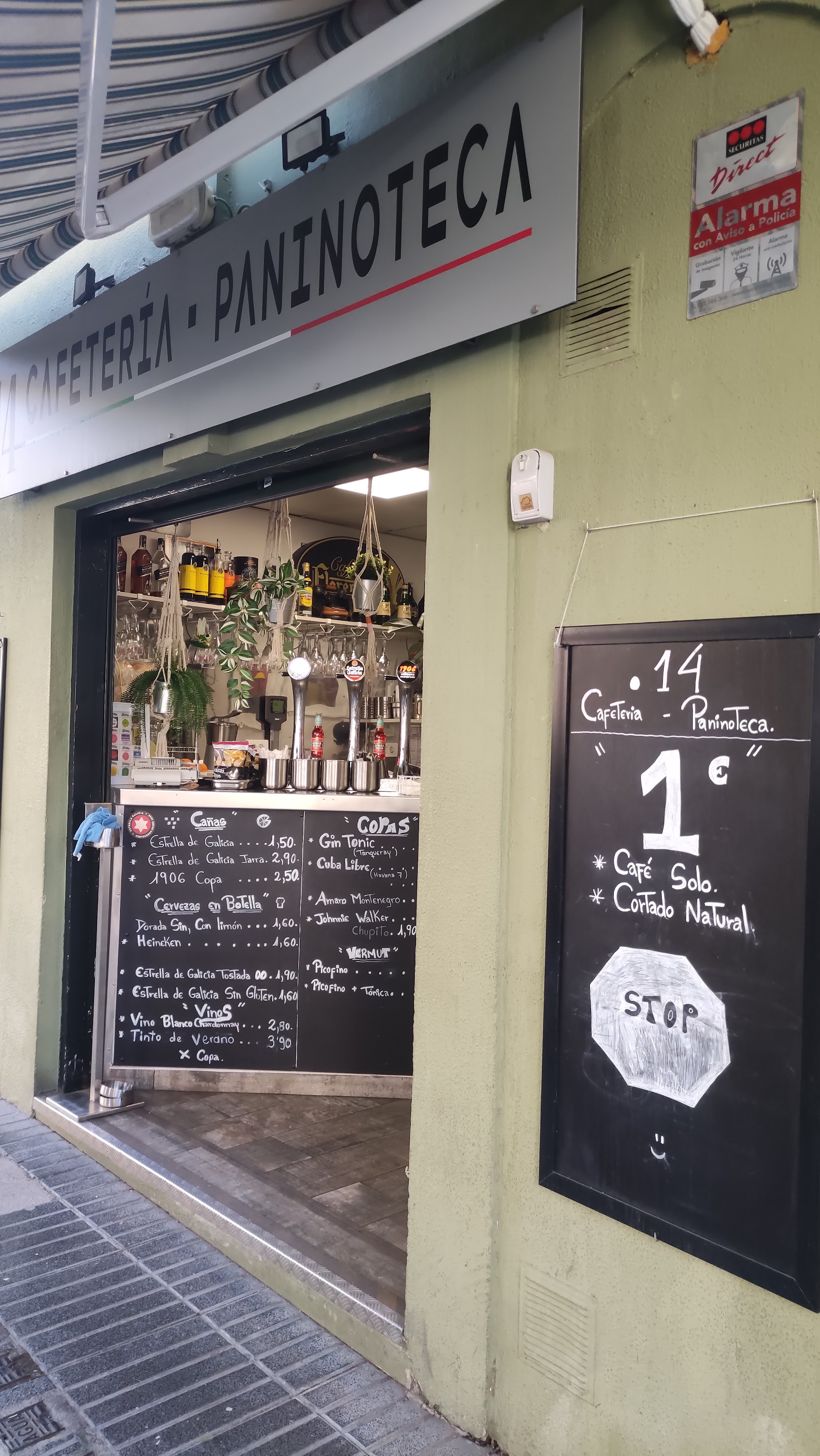 Cafetería Punto Nieve