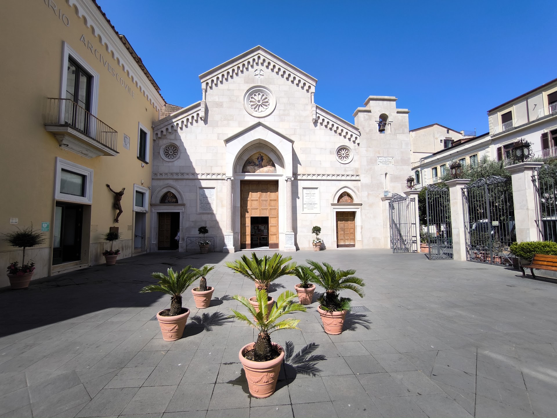 Catedral de los Santos Felipe y Santiago