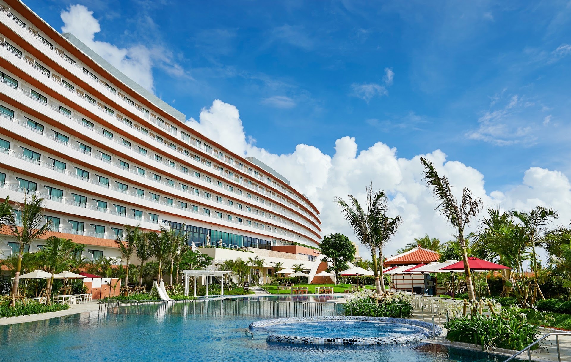 Hilton Okinawa Chatan Resort