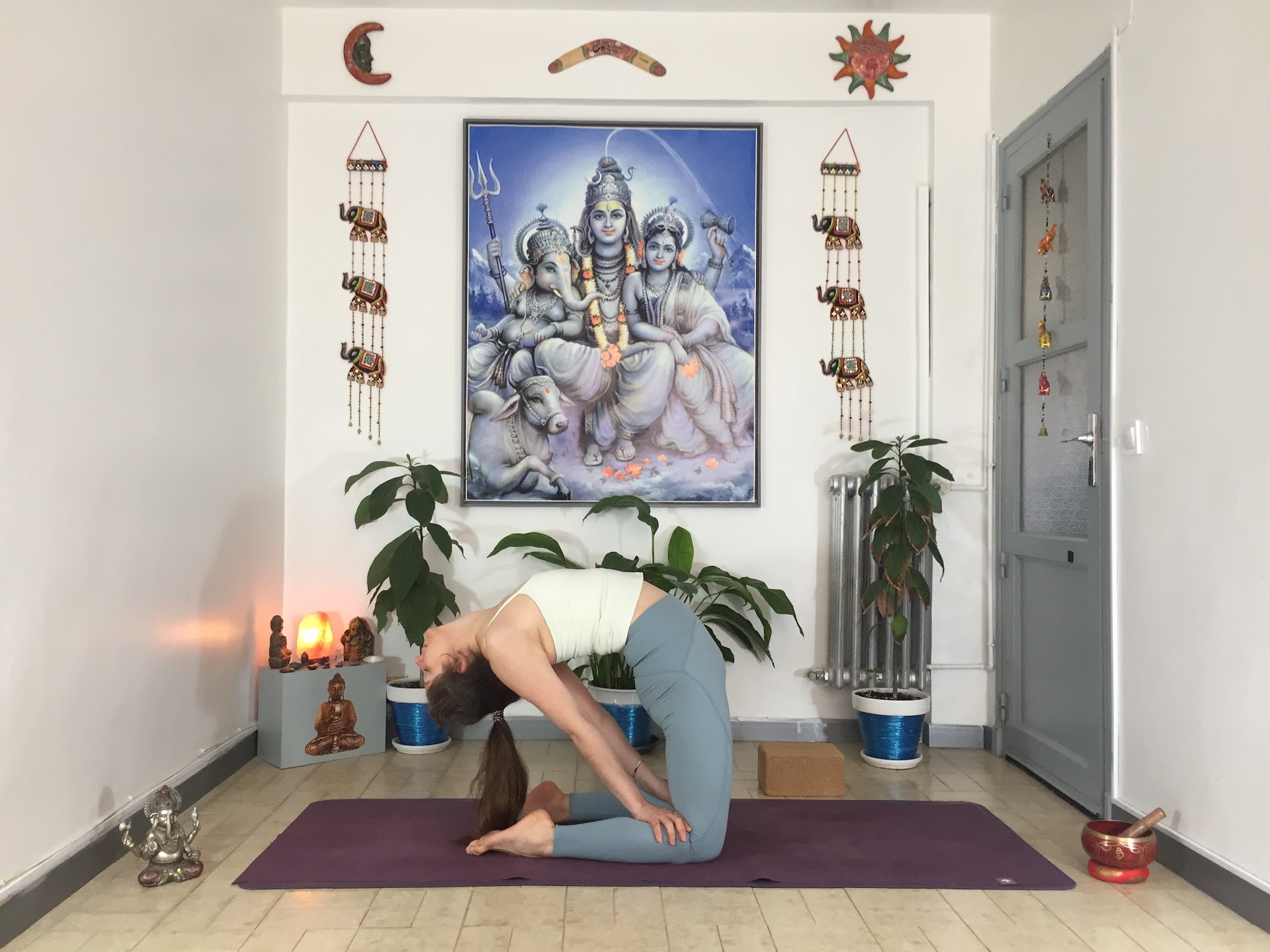 Claudia Yoga Chandra