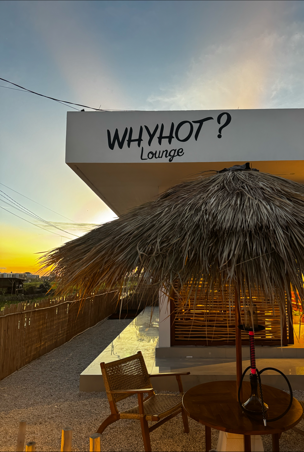 WhyHot? Lounge Bar & Café