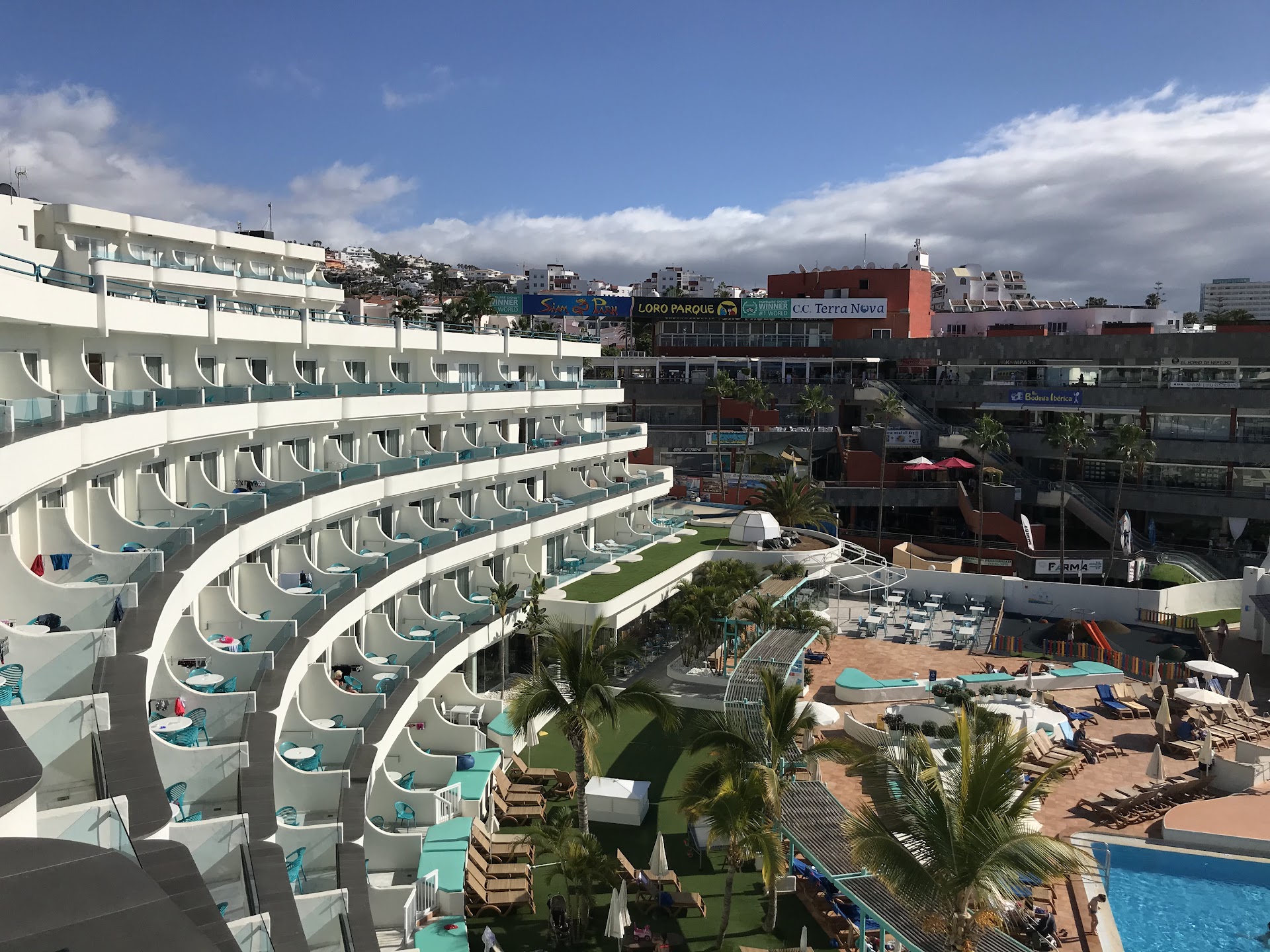 La Pinta Beach Club