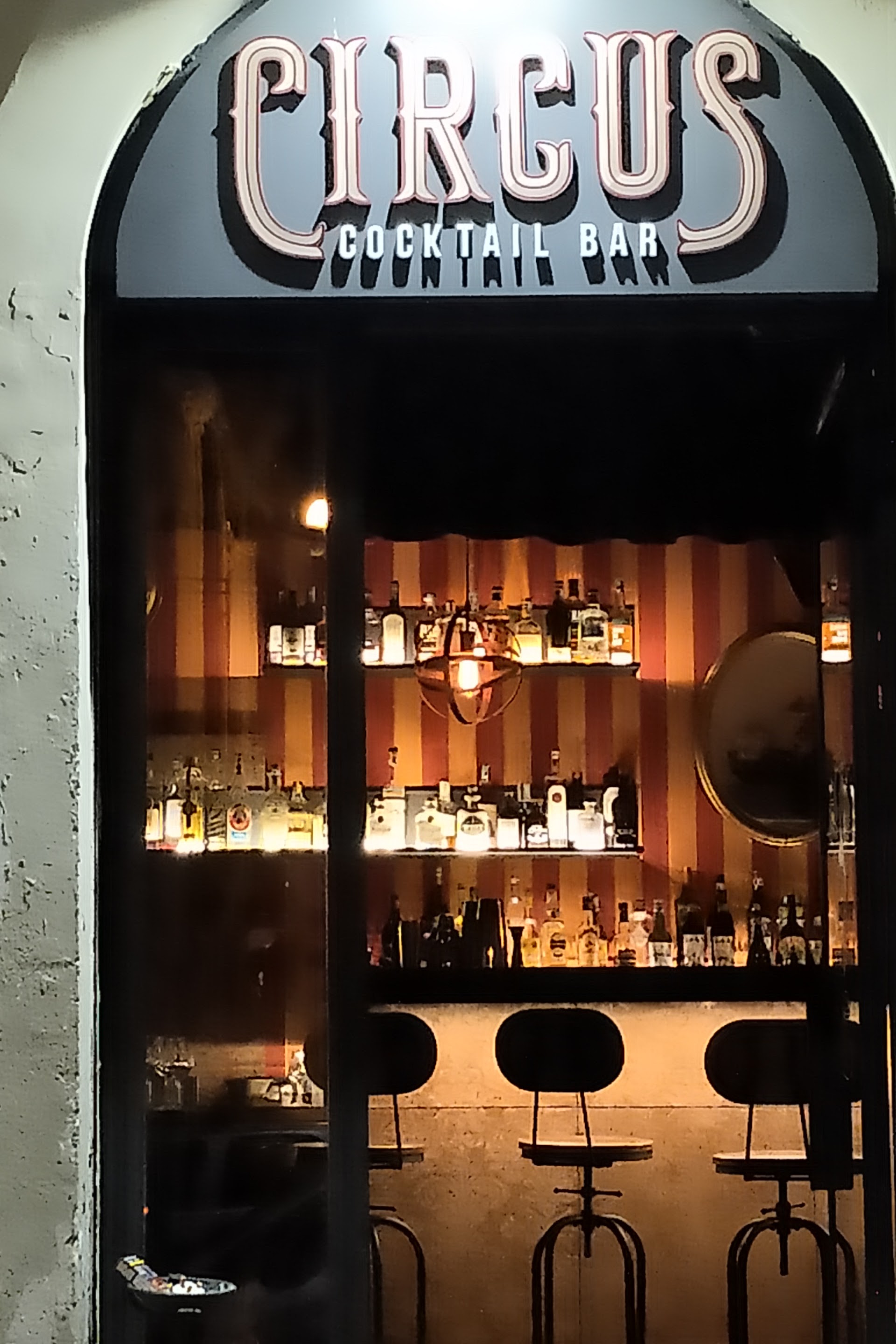 Circus Cocktail Bar