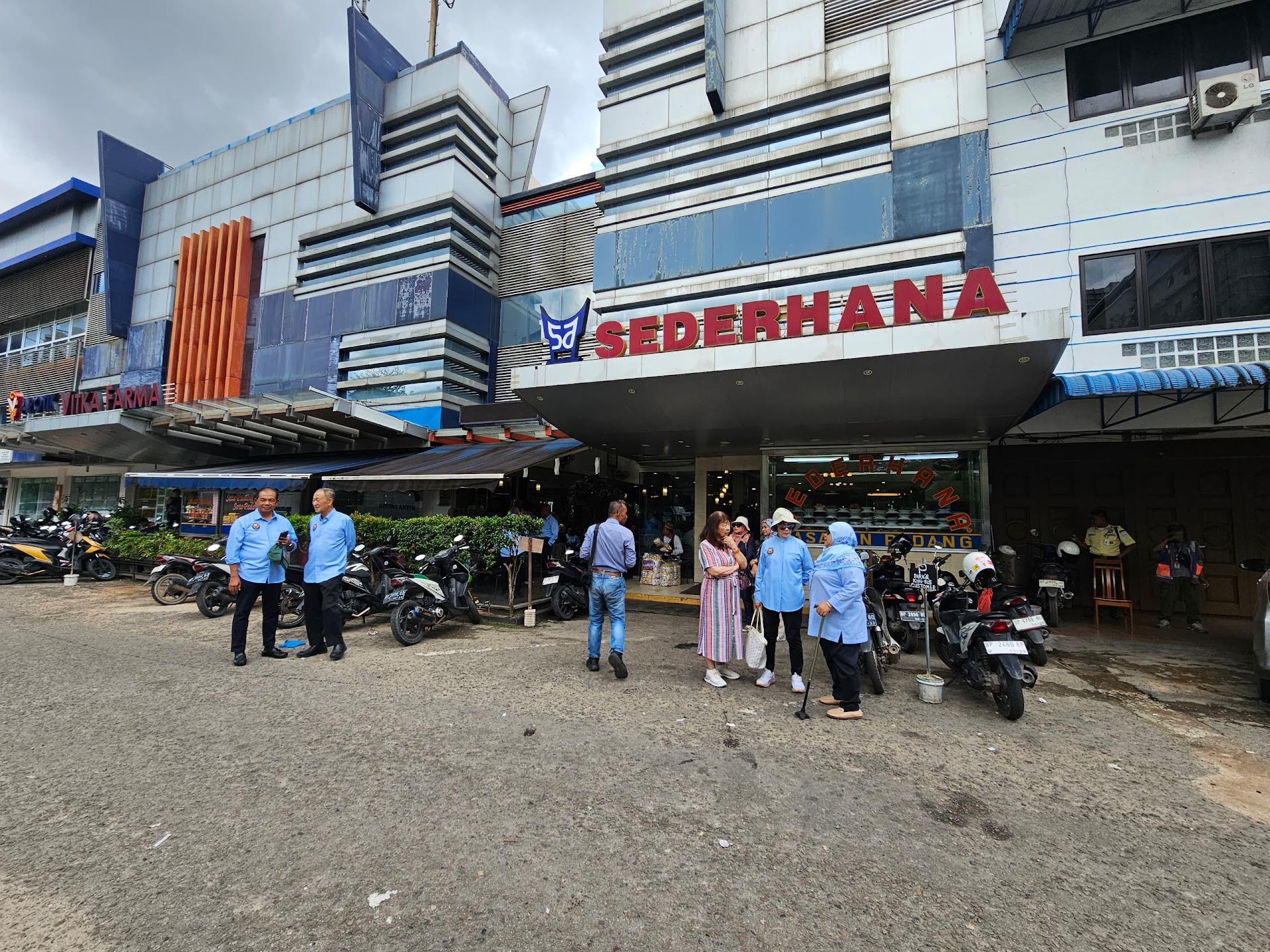 Rumah Makan Sederhana