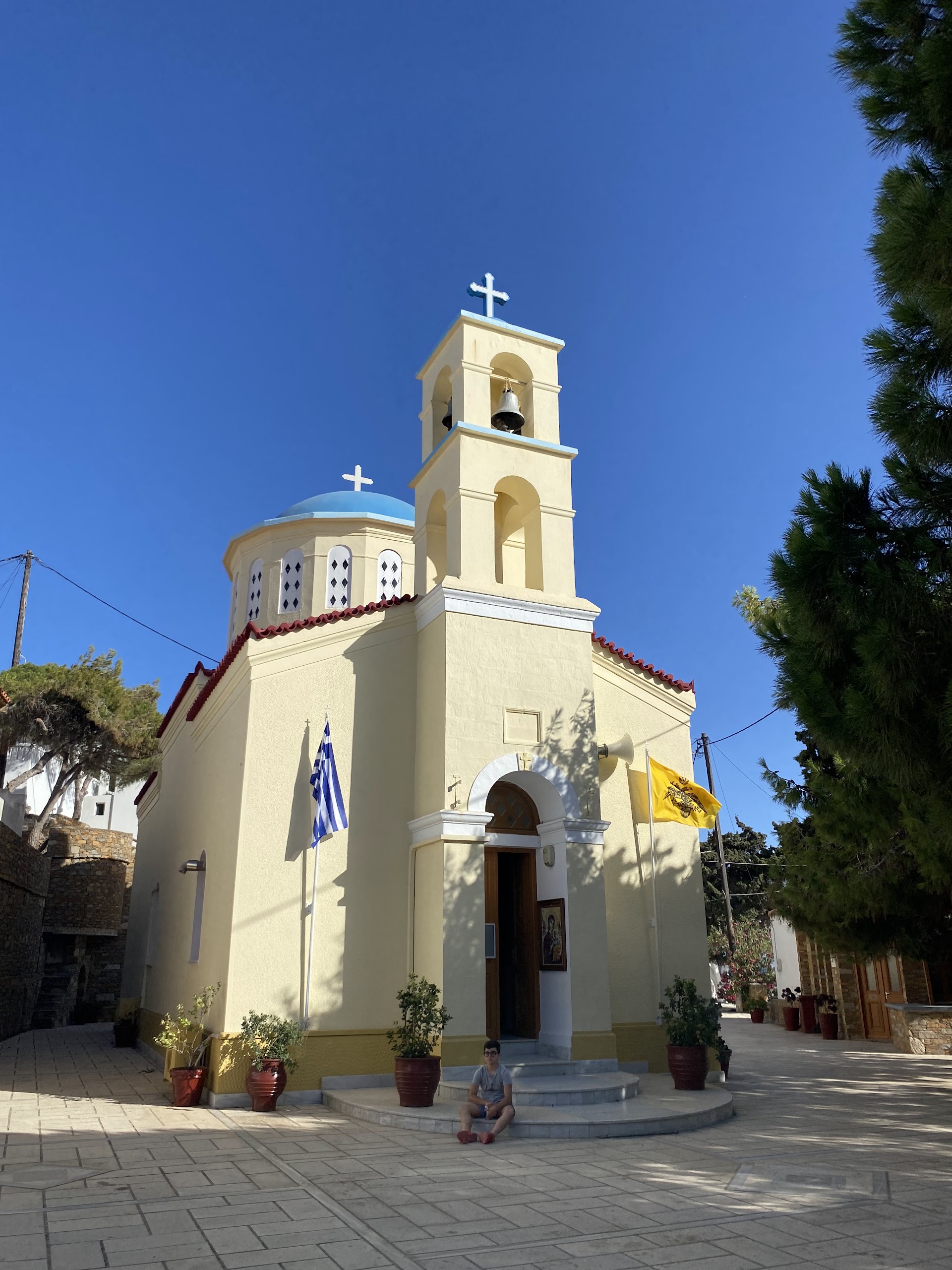 Churches in Kanala