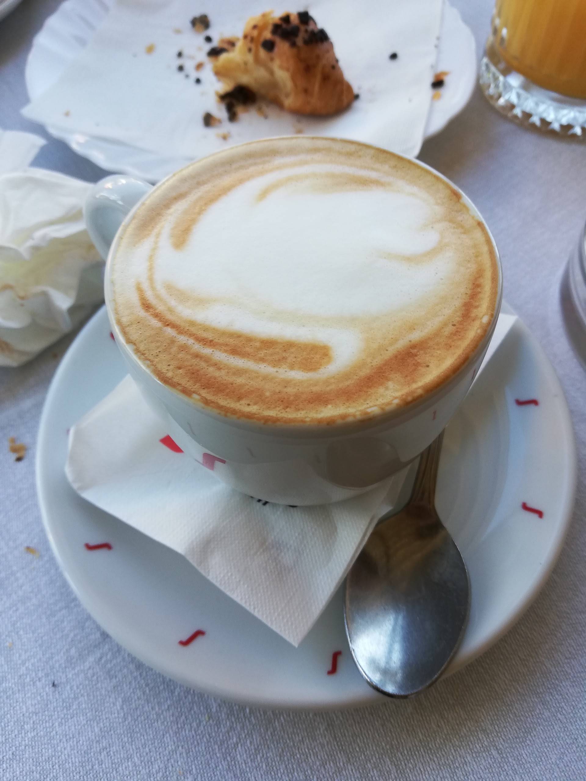 Bar Il Punto D'Incontro Gelateria Dei F.Lli Lttarru Snc