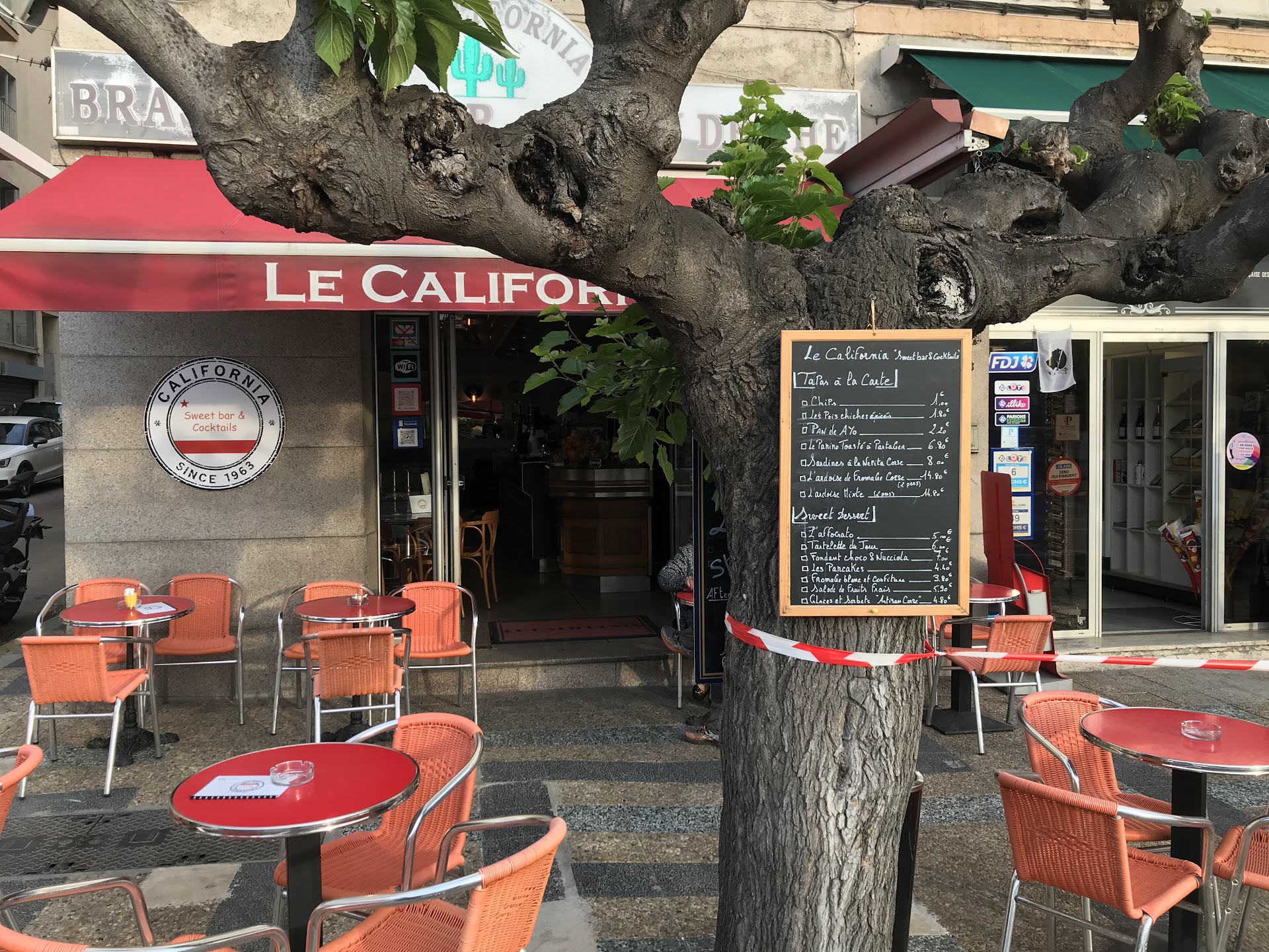 Le California