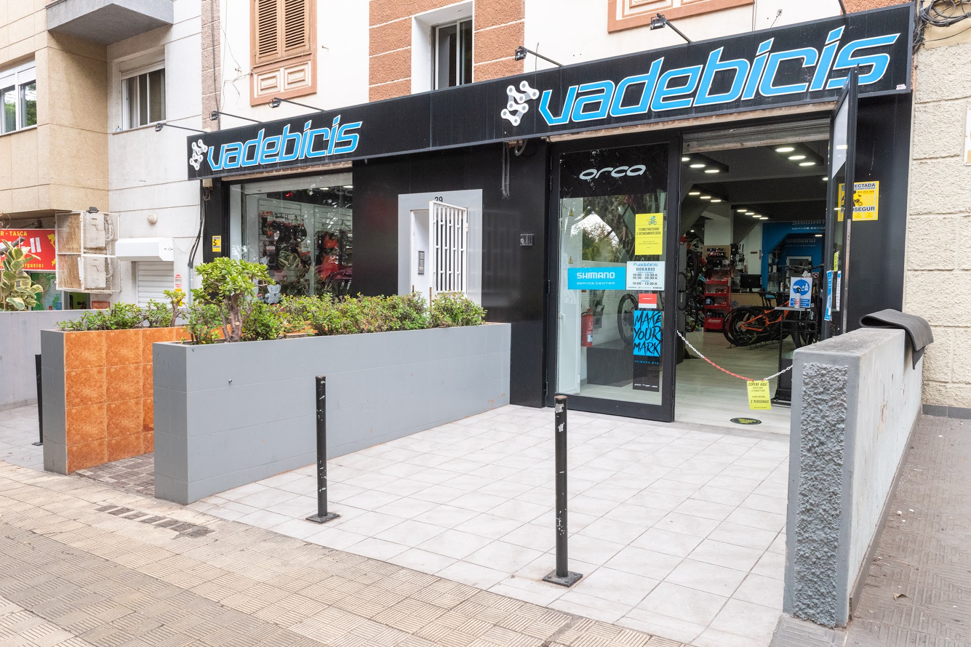 Vadebicis Santa Cruz. Tienda - Taller Shimano Service Center