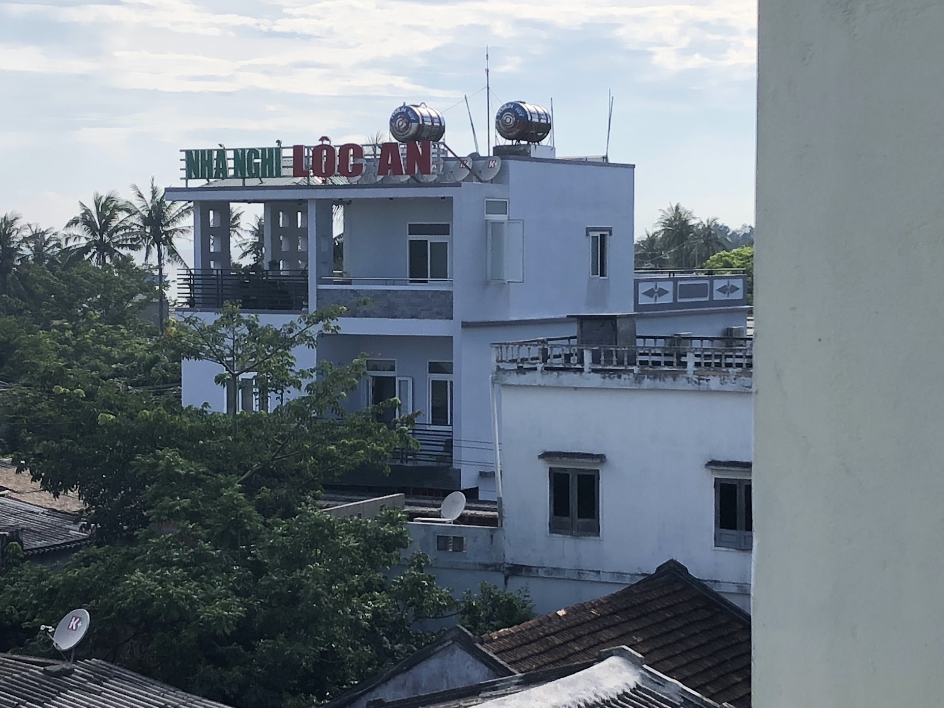 Car Rental in Dong Island