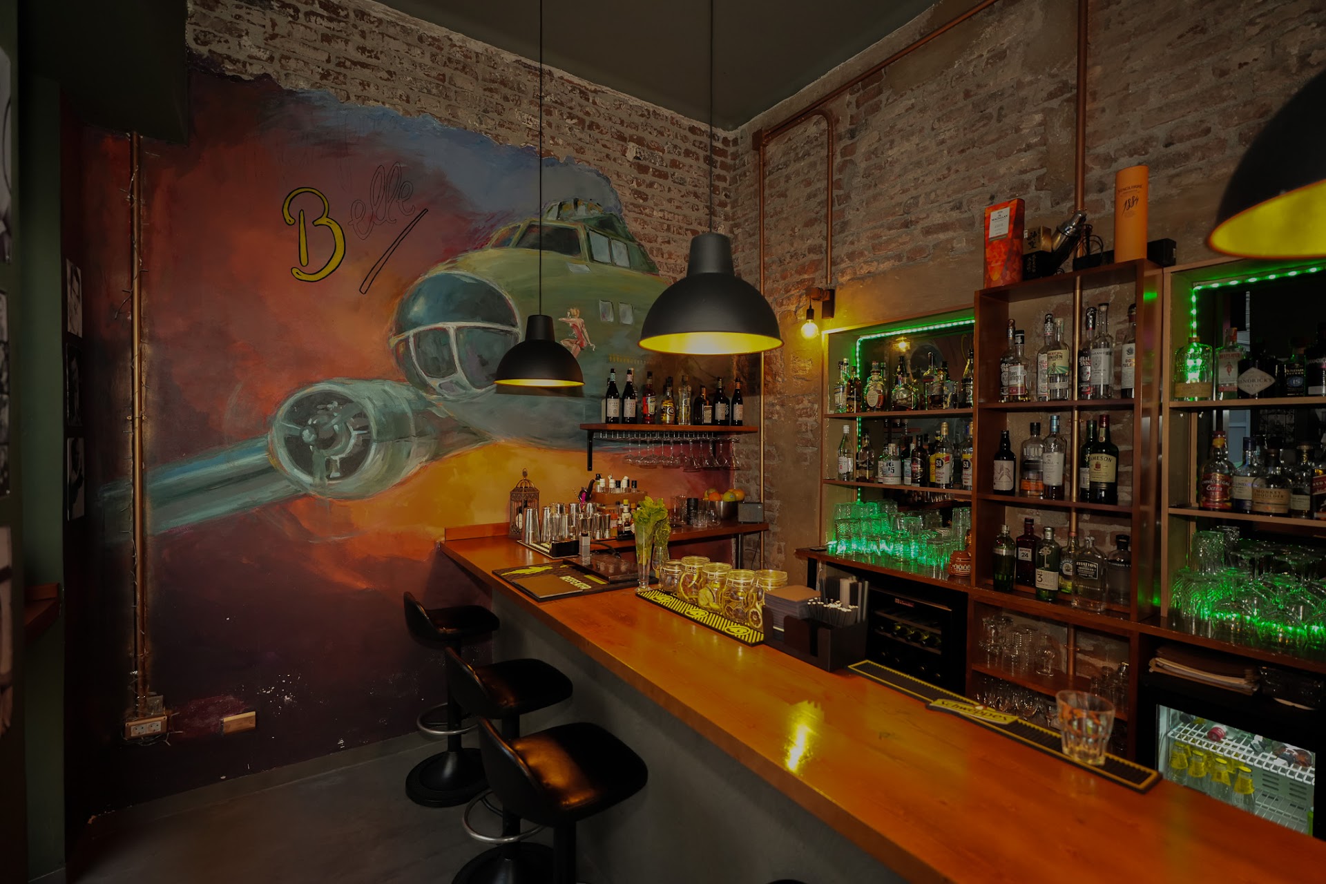 Memphis Belle Coctelería