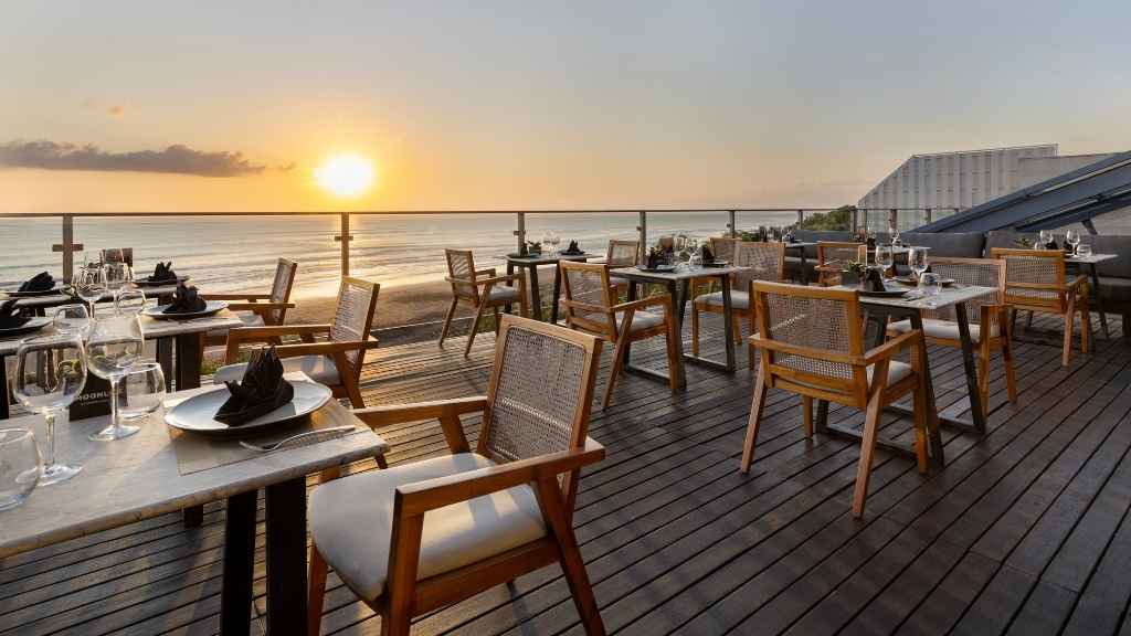 MOONLITE KITCHEN & BAR