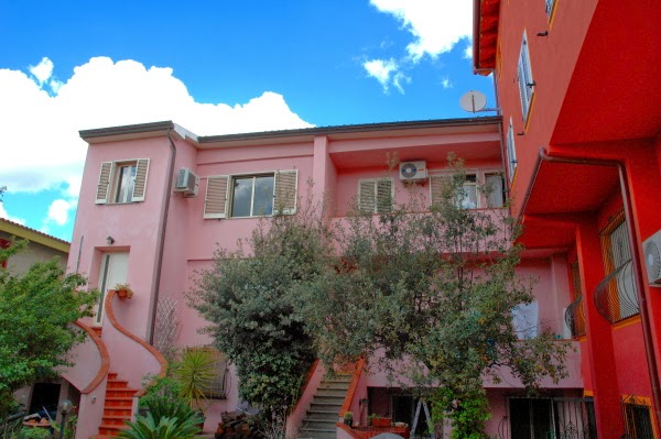 B&B Ciro'S House