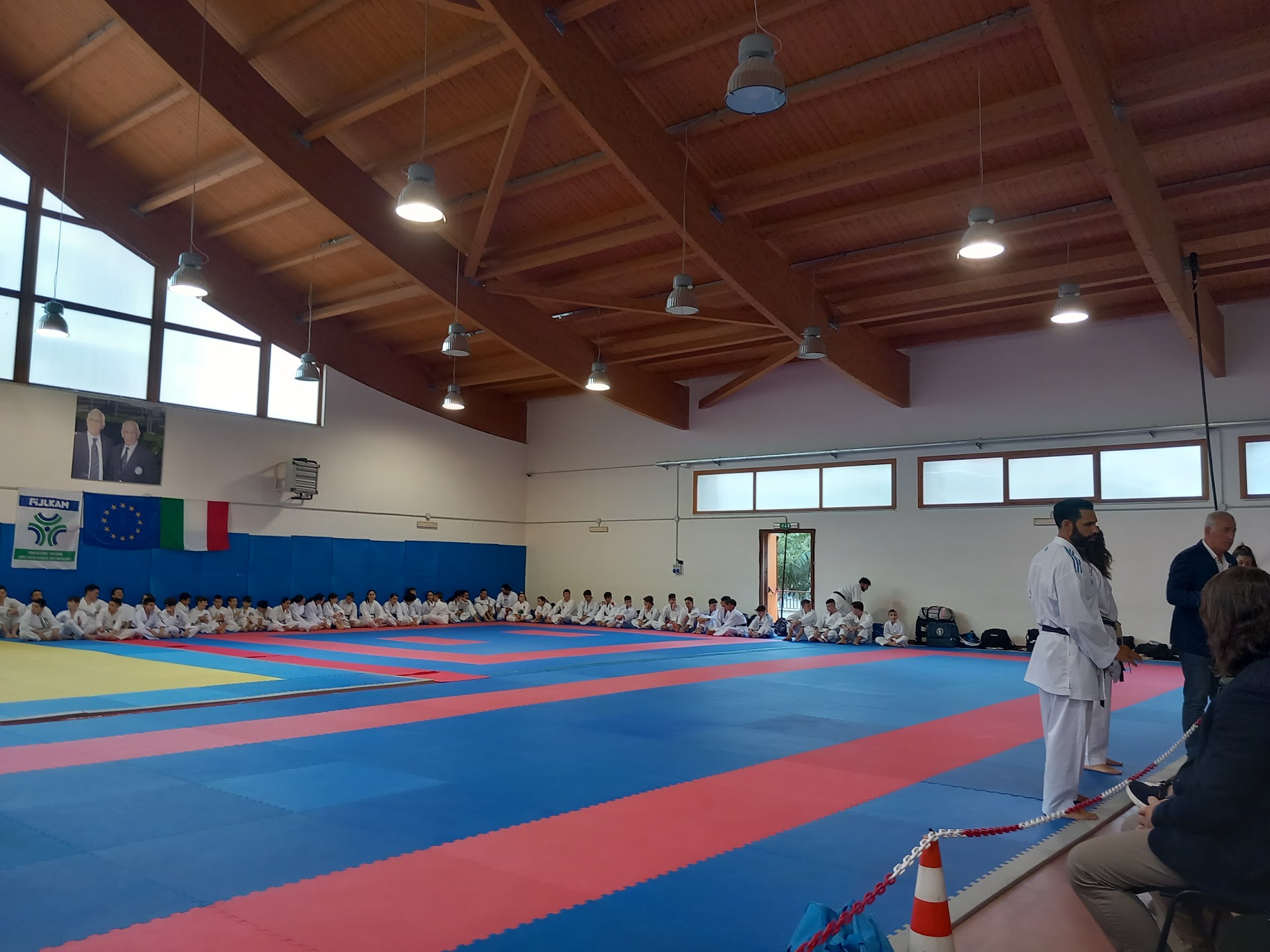 A.S.D. OLYMPUS KARATE/KICK BOXING/GINNASTICA